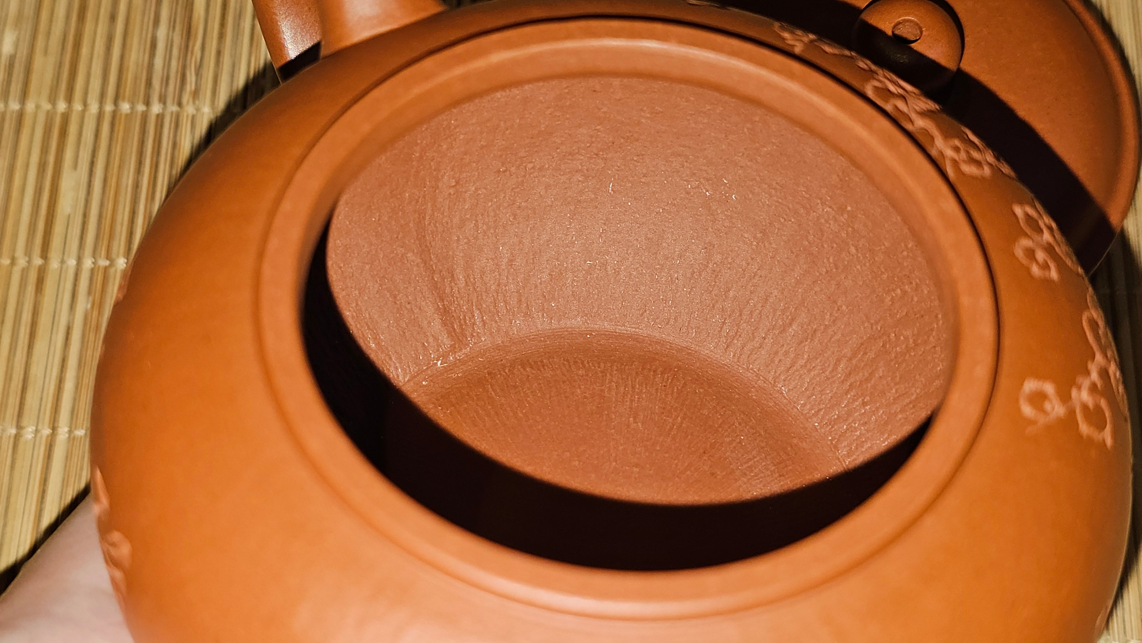 Shui Ping 水平, 155.8ml, Xiao Mei Yao Zhu Ni 小煤窑朱泥, by our Craftsman Chen Yue Fei 陈跃飞, Plum Blossoms Engraving by Craftsman Yi De Shu 一德书 ~ Congratulations!to Mr P.T.! 1410hrs 9th Nov 2025, Chandler! AZ!