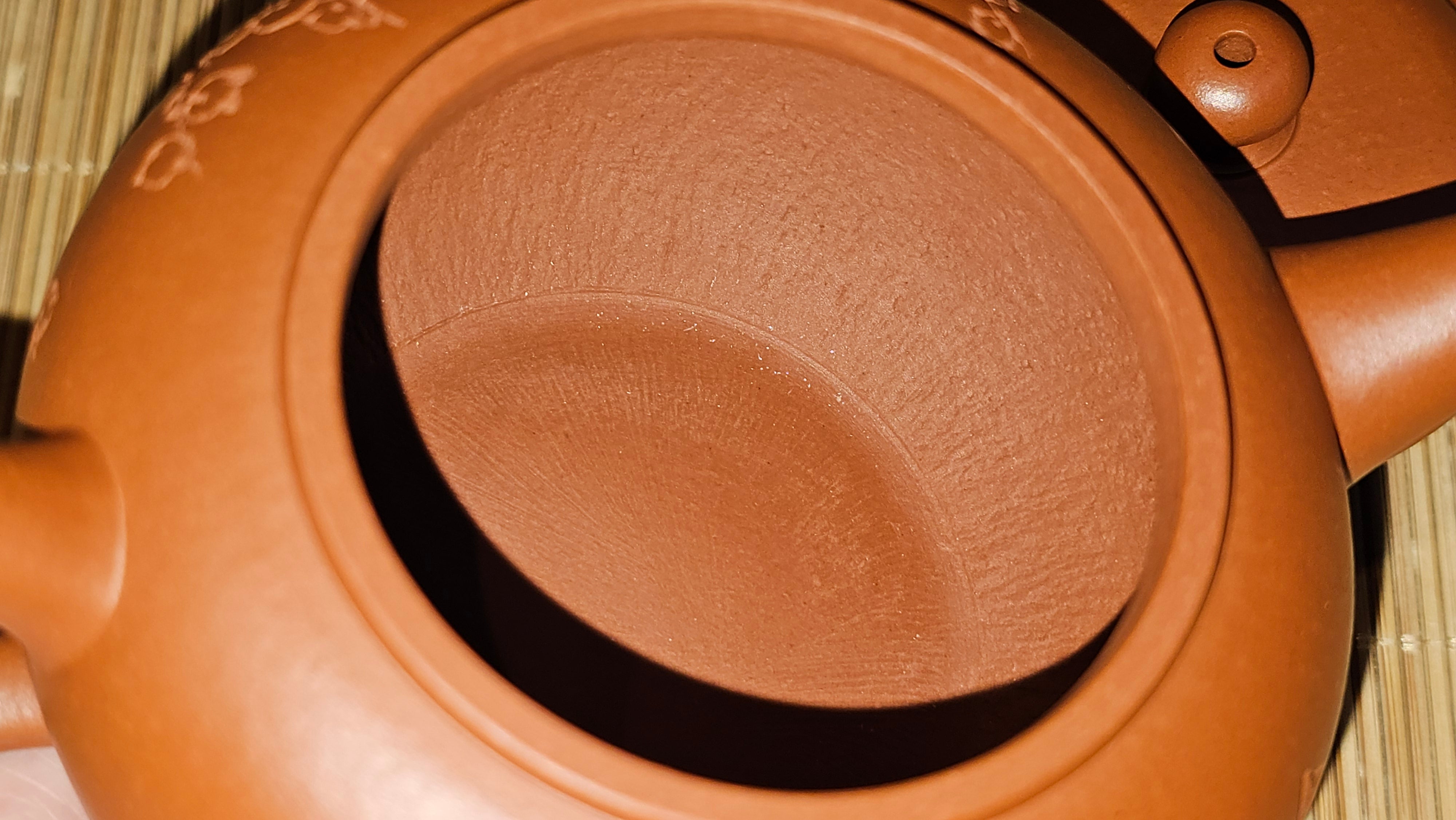 Shui Ping 水平, 155.8ml, Xiao Mei Yao Zhu Ni 小煤窑朱泥, by our Craftsman Chen Yue Fei 陈跃飞, Plum Blossoms Engraving by Craftsman Yi De Shu 一德书 ~ Congratulations!to Mr P.T.! 1410hrs 9th Nov 2025, Chandler! AZ!