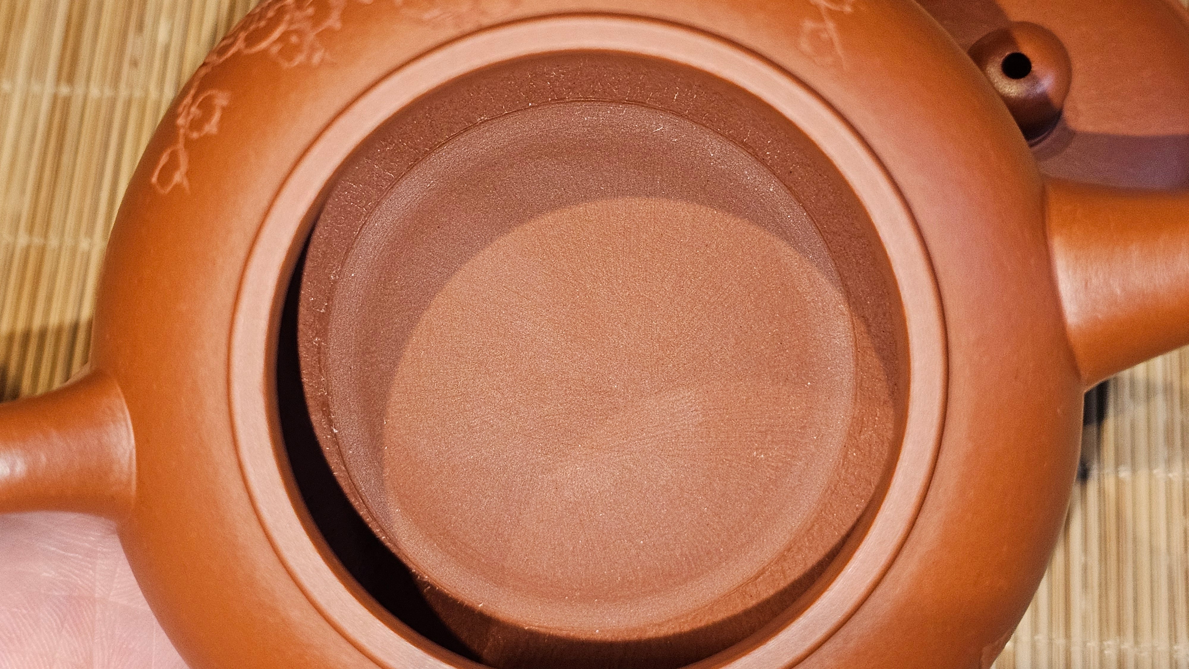 Shui Ping 水平, 155.8ml, Xiao Mei Yao Zhu Ni 小煤窑朱泥, by our Craftsman Chen Yue Fei 陈跃飞, Plum Blossoms Engraving by Craftsman Yi De Shu 一德书 ~ Congratulations!to Mr P.T.! 1410hrs 9th Nov 2025, Chandler! AZ!