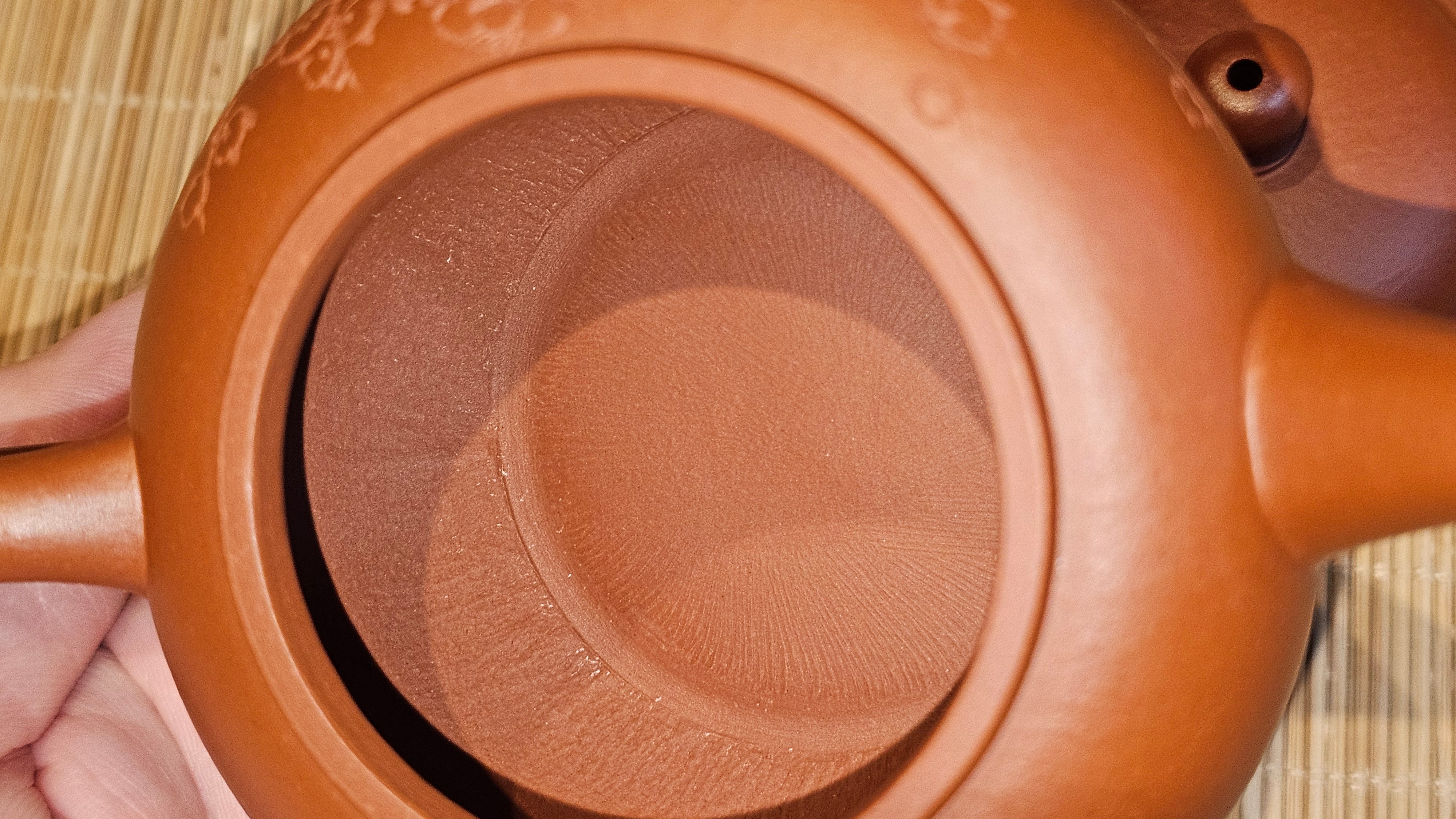 Shui Ping 水平, 155.8ml, Xiao Mei Yao Zhu Ni 小煤窑朱泥, by our Craftsman Chen Yue Fei 陈跃飞, Plum Blossoms Engraving by Craftsman Yi De Shu 一德书 ~ Congratulations!to Mr P.T.! 1410hrs 9th Nov 2025, Chandler! AZ!