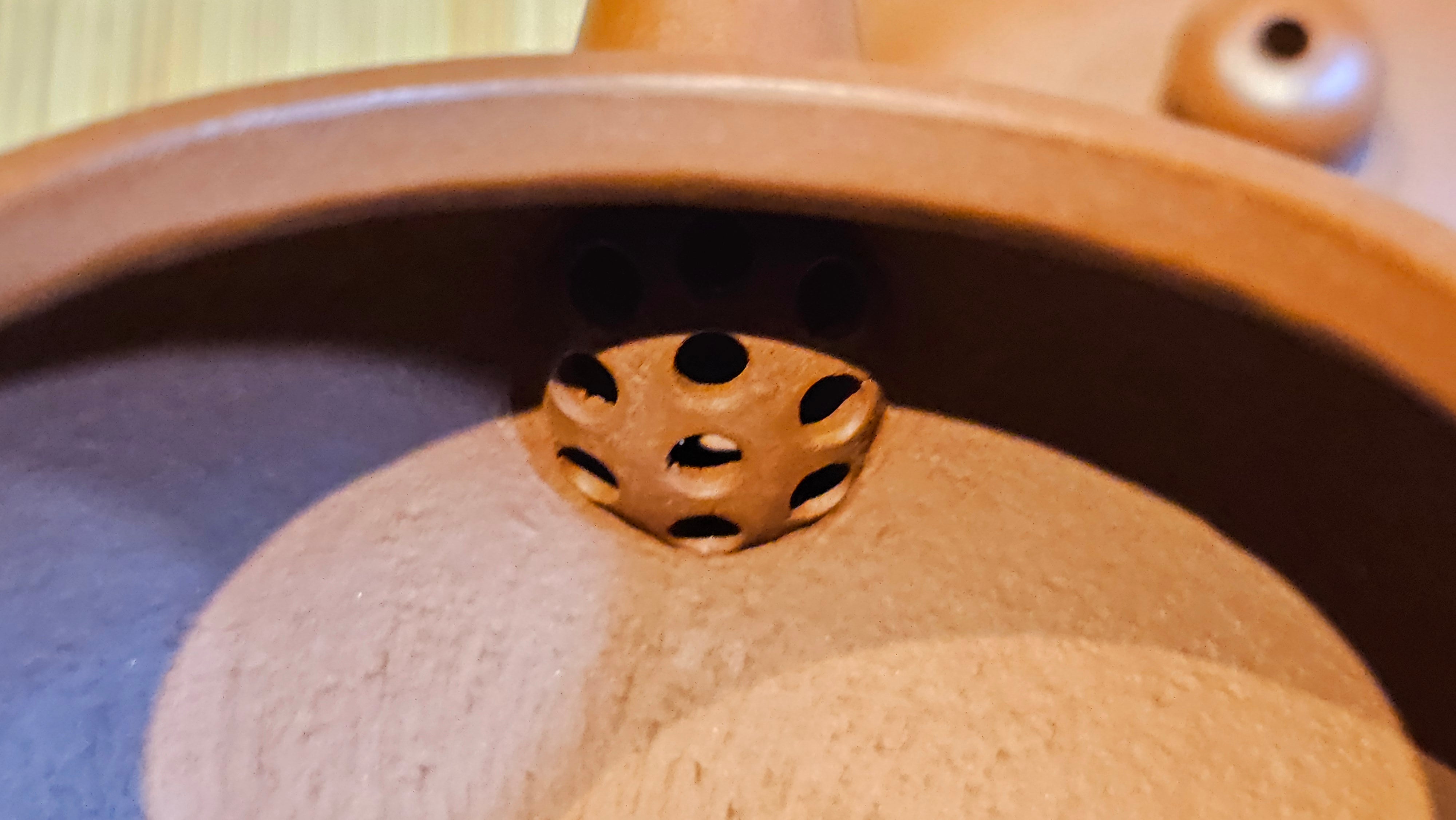 Shui Ping 水平, 155.8ml, Xiao Mei Yao Zhu Ni 小煤窑朱泥, by our Craftsman Chen Yue Fei 陈跃飞, Plum Blossoms Engraving by Craftsman Yi De Shu 一德书 ~ Congratulations!to Mr P.T.! 1410hrs 9th Nov 2025, Chandler! AZ!