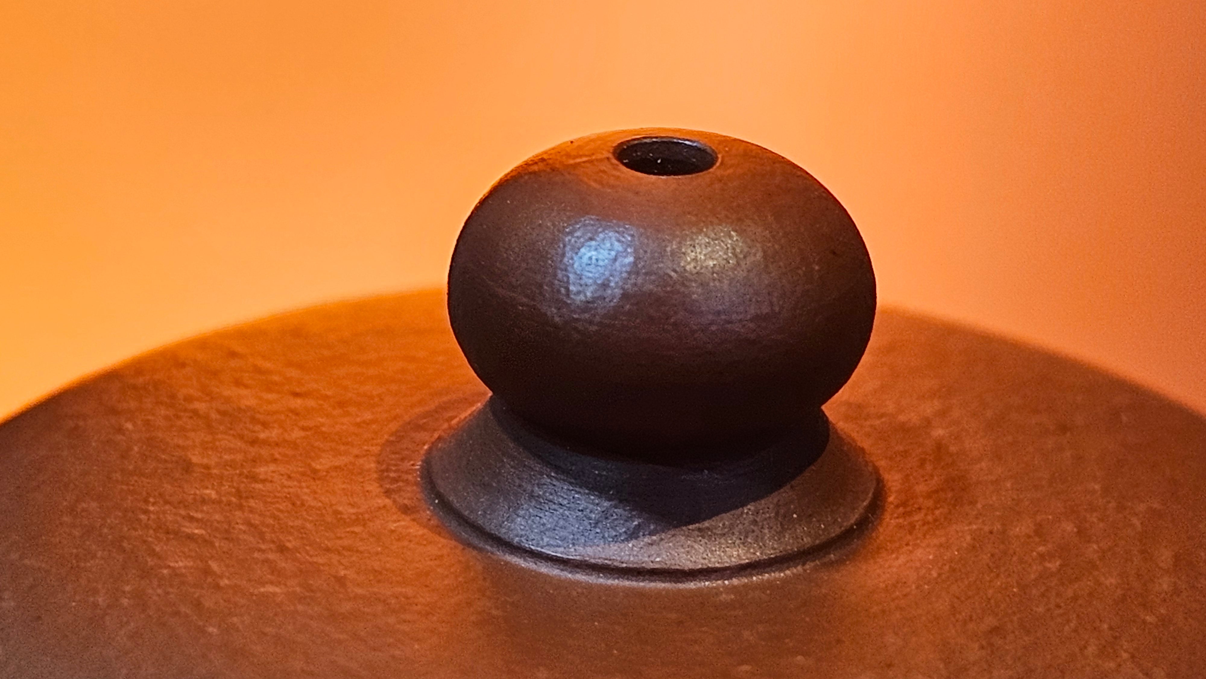 Shui Ping 水平, 155.5ml, Xiao Mei Yao Zhu Ni 小煤窑朱泥, by our Craftsman Chen Yue Fei 陈跃飞, Plum Blossoms Engraving by Craftsman Yi De Shu 一德书 ~!Congratulations to Mr A.D.P.! 1127hrs 12th Nov 2025, Forest! Belgium🇧🇪!