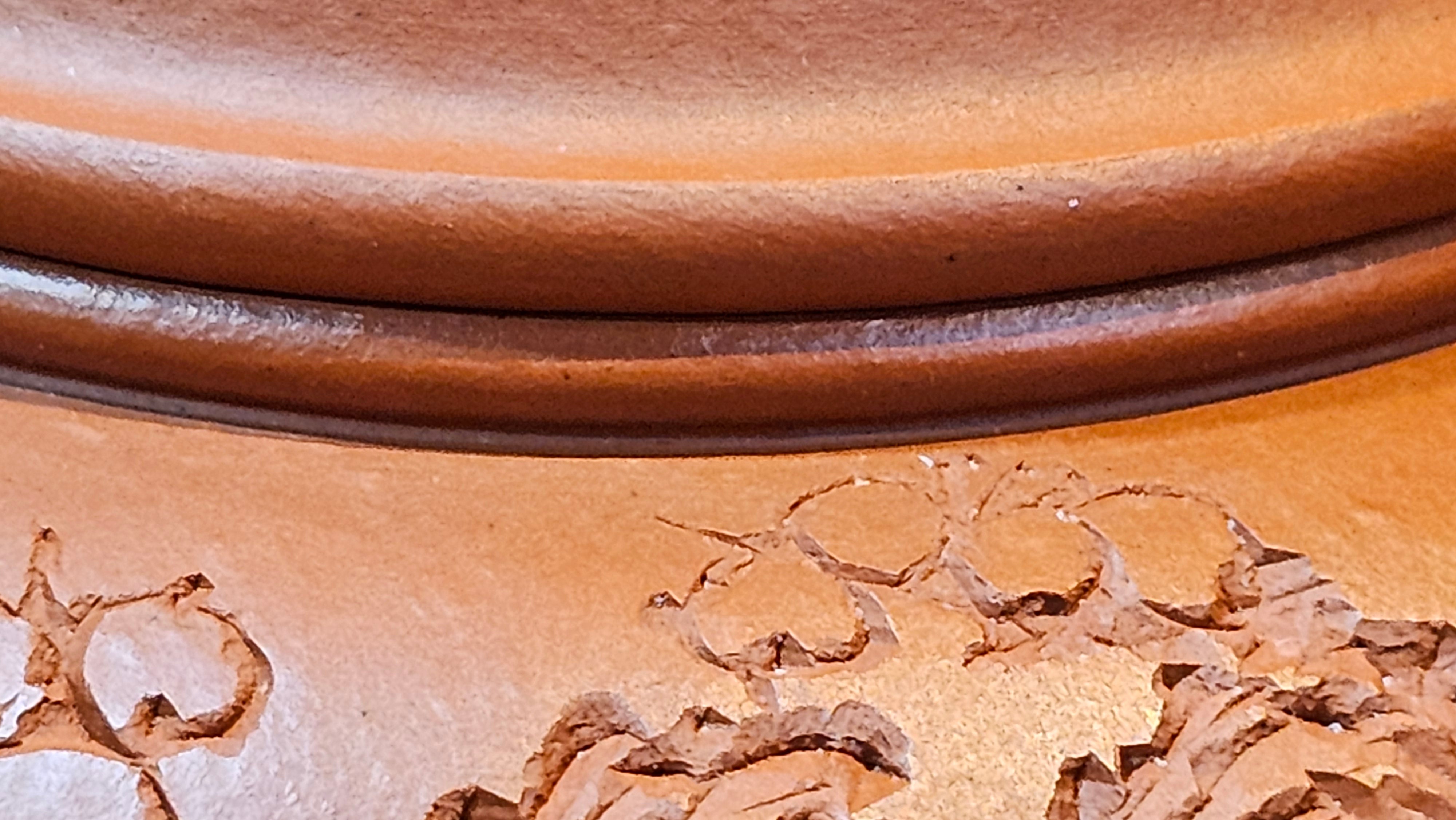 Shui Ping 水平, 155.5ml, Xiao Mei Yao Zhu Ni 小煤窑朱泥, by our Craftsman Chen Yue Fei 陈跃飞, Plum Blossoms Engraving by Craftsman Yi De Shu 一德书 ~!Congratulations to Mr A.D.P.! 1127hrs 12th Nov 2025, Forest! Belgium🇧🇪!