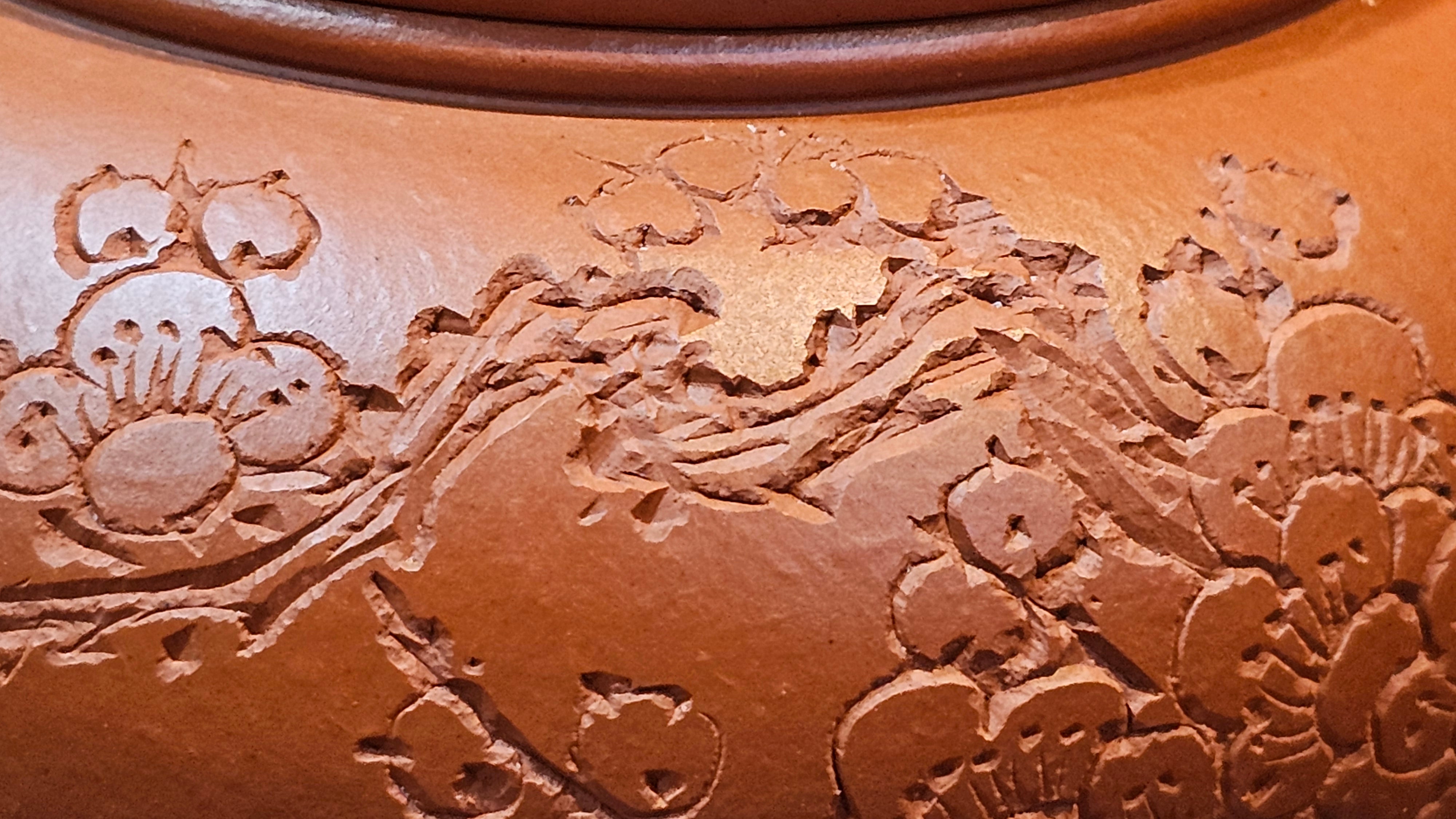 Shui Ping 水平, 155.5ml, Xiao Mei Yao Zhu Ni 小煤窑朱泥, by our Craftsman Chen Yue Fei 陈跃飞, Plum Blossoms Engraving by Craftsman Yi De Shu 一德书 ~!Congratulations to Mr A.D.P.! 1127hrs 12th Nov 2025, Forest! Belgium🇧🇪!