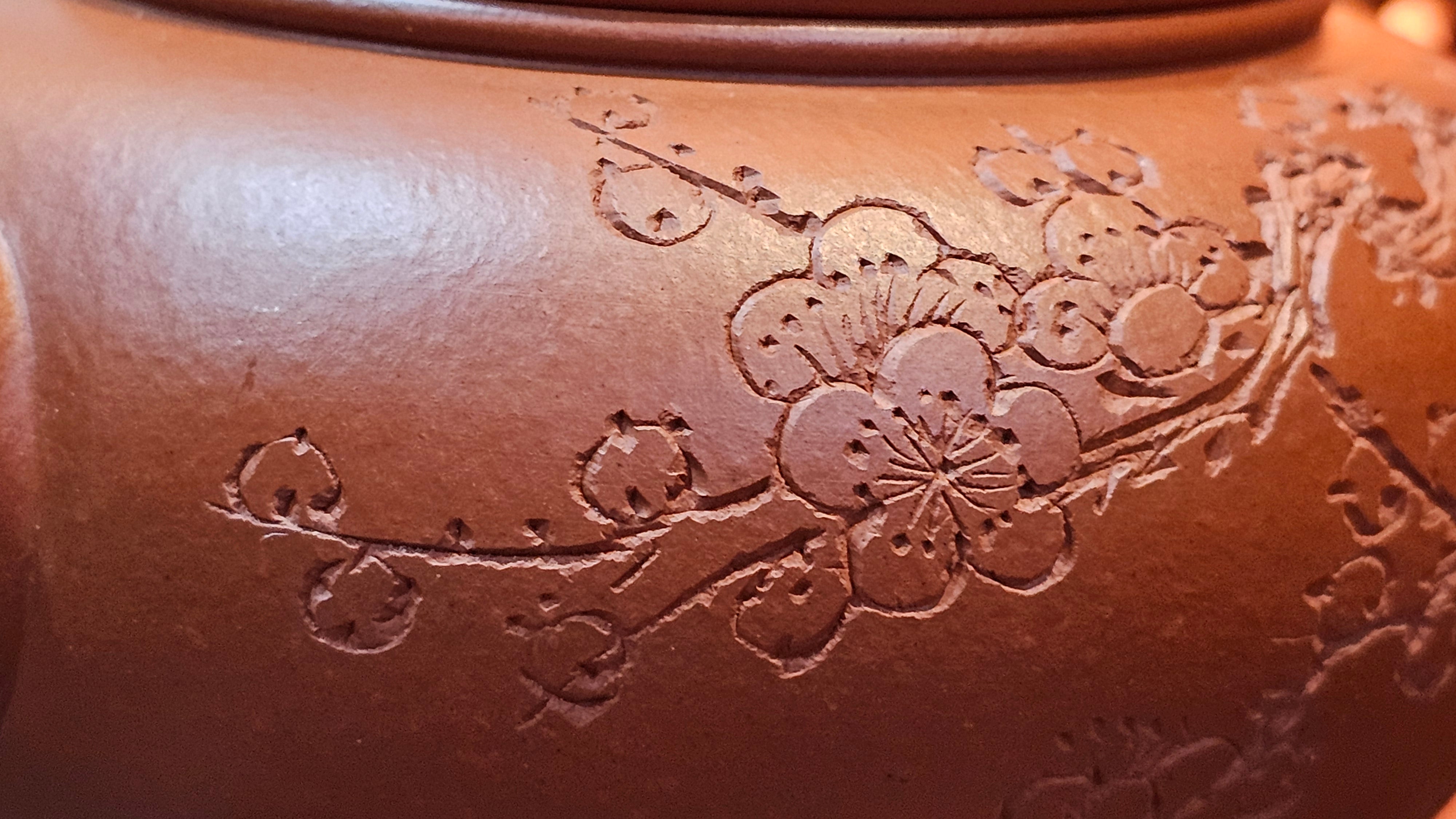 Shui Ping 水平, 155.5ml, Xiao Mei Yao Zhu Ni 小煤窑朱泥, by our Craftsman Chen Yue Fei 陈跃飞, Plum Blossoms Engraving by Craftsman Yi De Shu 一德书 ~!Congratulations to Mr A.D.P.! 1127hrs 12th Nov 2025, Forest! Belgium🇧🇪!