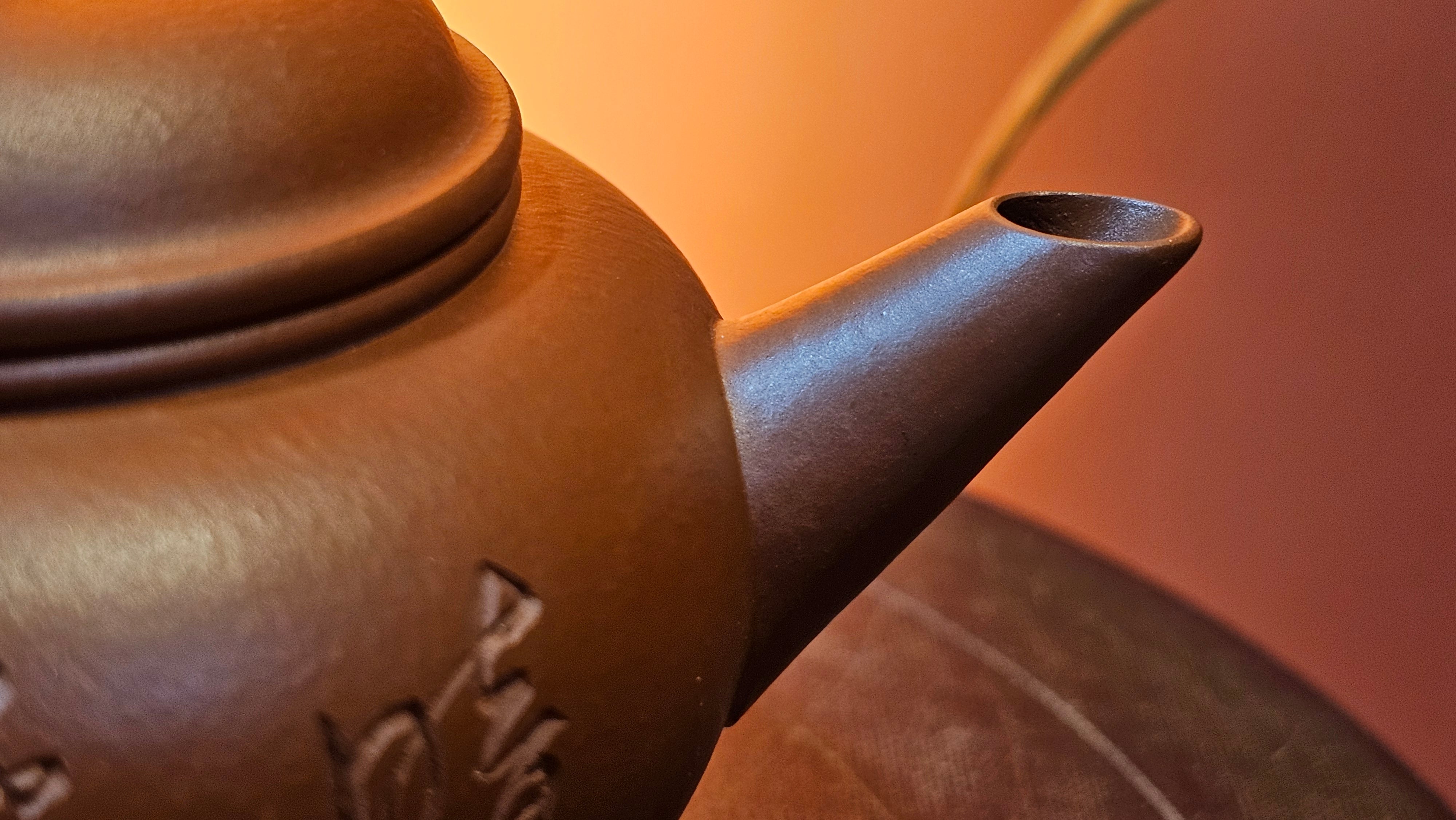 Shui Ping 水平, 155.5ml, Xiao Mei Yao Zhu Ni 小煤窑朱泥, by our Craftsman Chen Yue Fei 陈跃飞, Plum Blossoms Engraving by Craftsman Yi De Shu 一德书 ~!Congratulations to Mr A.D.P.! 1127hrs 12th Nov 2025, Forest! Belgium🇧🇪!