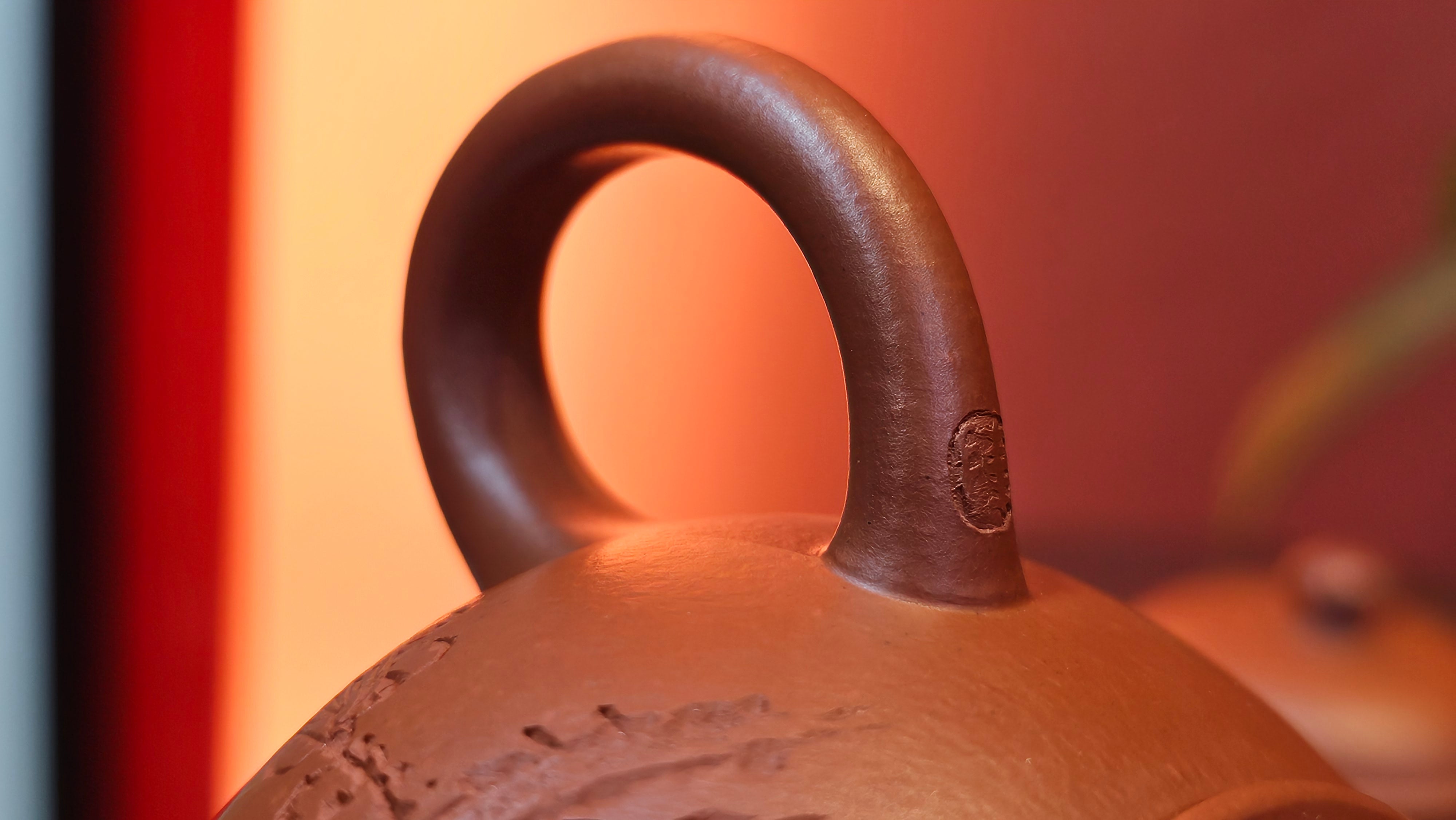 Shui Ping 水平, 155.5ml, Xiao Mei Yao Zhu Ni 小煤窑朱泥, by our Craftsman Chen Yue Fei 陈跃飞, Plum Blossoms Engraving by Craftsman Yi De Shu 一德书 ~!Congratulations to Mr A.D.P.! 1127hrs 12th Nov 2025, Forest! Belgium🇧🇪!