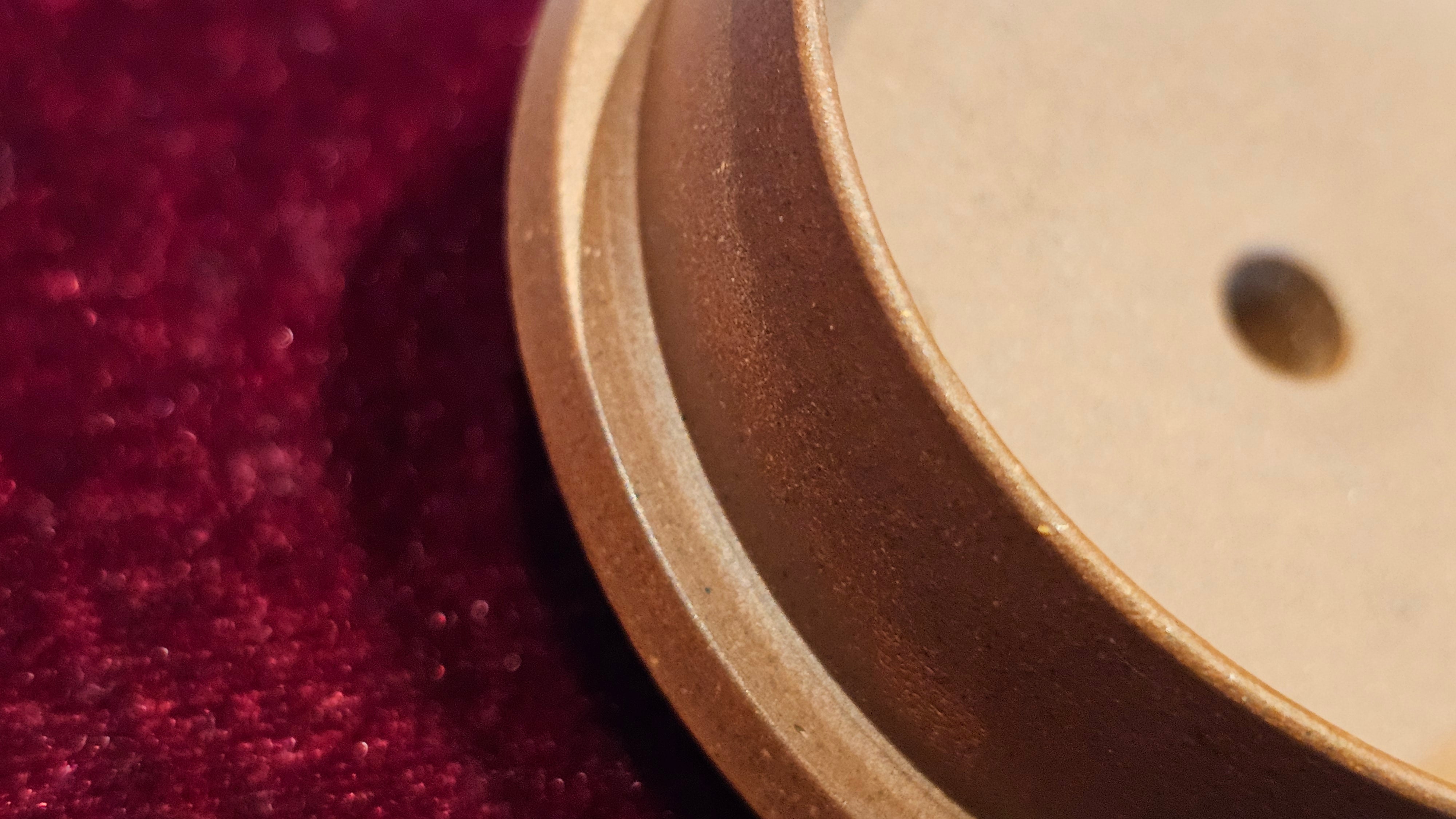 《益寿延年》"Yi Shou Yan Nian", 251.3ml, AUSPICIOUS. Longevity Blessing! Lid Top Clay Sculpting, Poem Engraving, Crafted with Cao Family's Di Cao Qing By Assoc Master Artist Zhang Ke ~ Congratulations to Mr J.C.K.! 1909hrs 27th Nov 2025, Rio Rancho! NM!