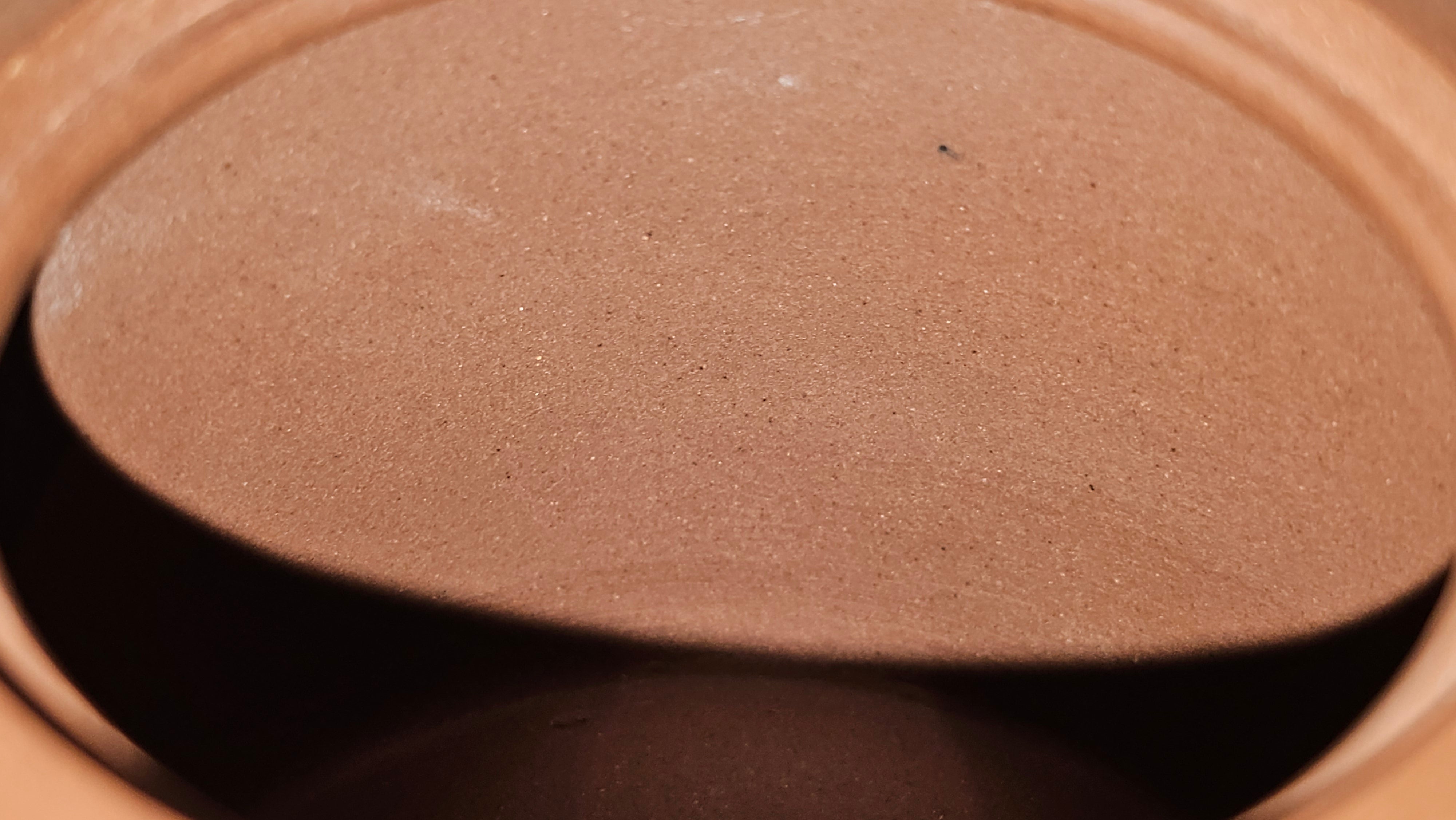 《益寿延年》"Yi Shou Yan Nian", 251.3ml, AUSPICIOUS. Longevity Blessing! Lid Top Clay Sculpting, Poem Engraving, Crafted with Cao Family's Di Cao Qing By Assoc Master Artist Zhang Ke ~ Congratulations to Mr J.C.K.! 1909hrs 27th Nov 2025, Rio Rancho! NM!