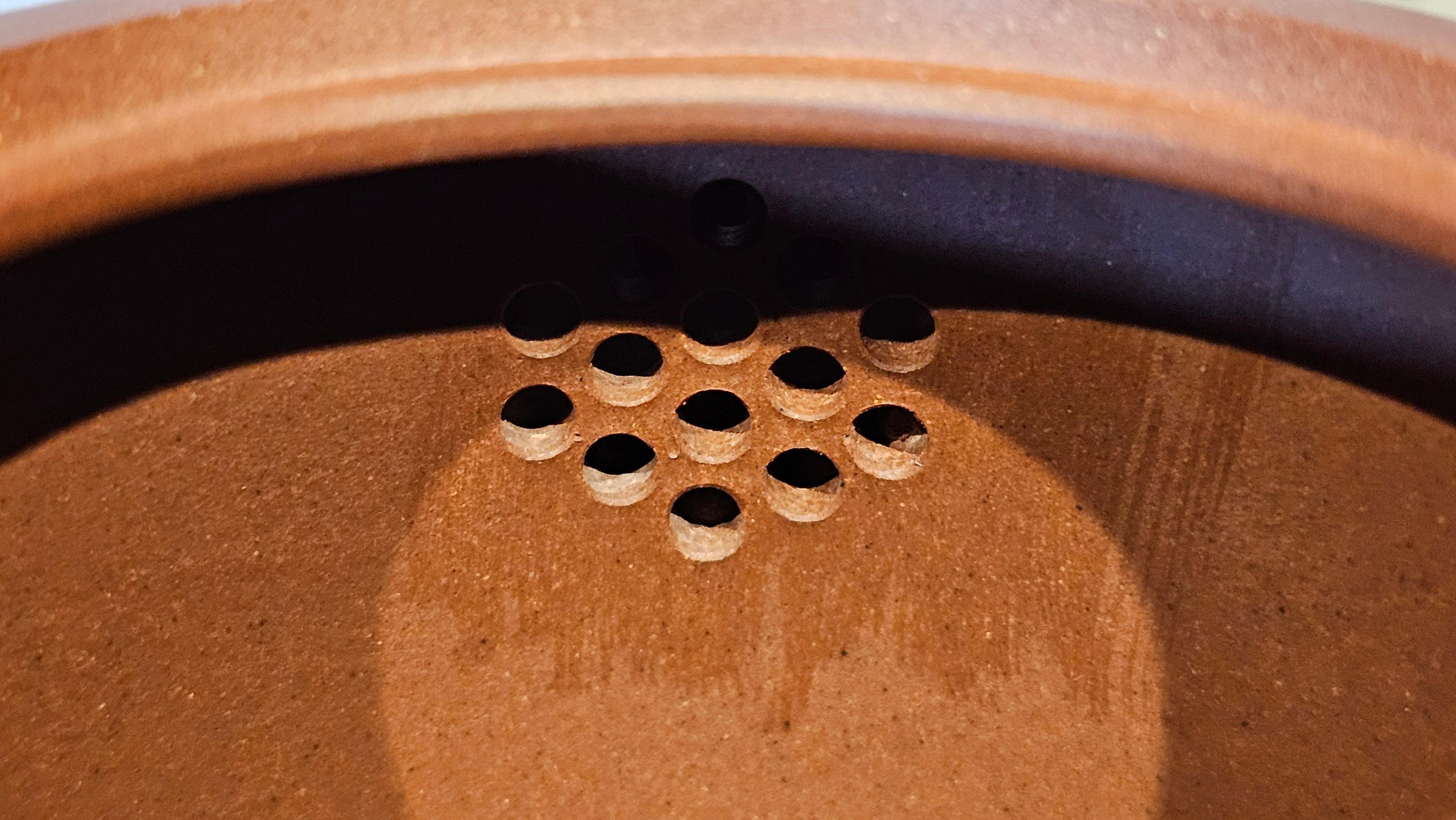 《益寿延年》"Yi Shou Yan Nian", 251.3ml, AUSPICIOUS. Longevity Blessing! Lid Top Clay Sculpting, Poem Engraving, Crafted with Cao Family's Di Cao Qing By Assoc Master Artist Zhang Ke ~ Congratulations to Mr J.C.K.! 1909hrs 27th Nov 2025, Rio Rancho! NM!