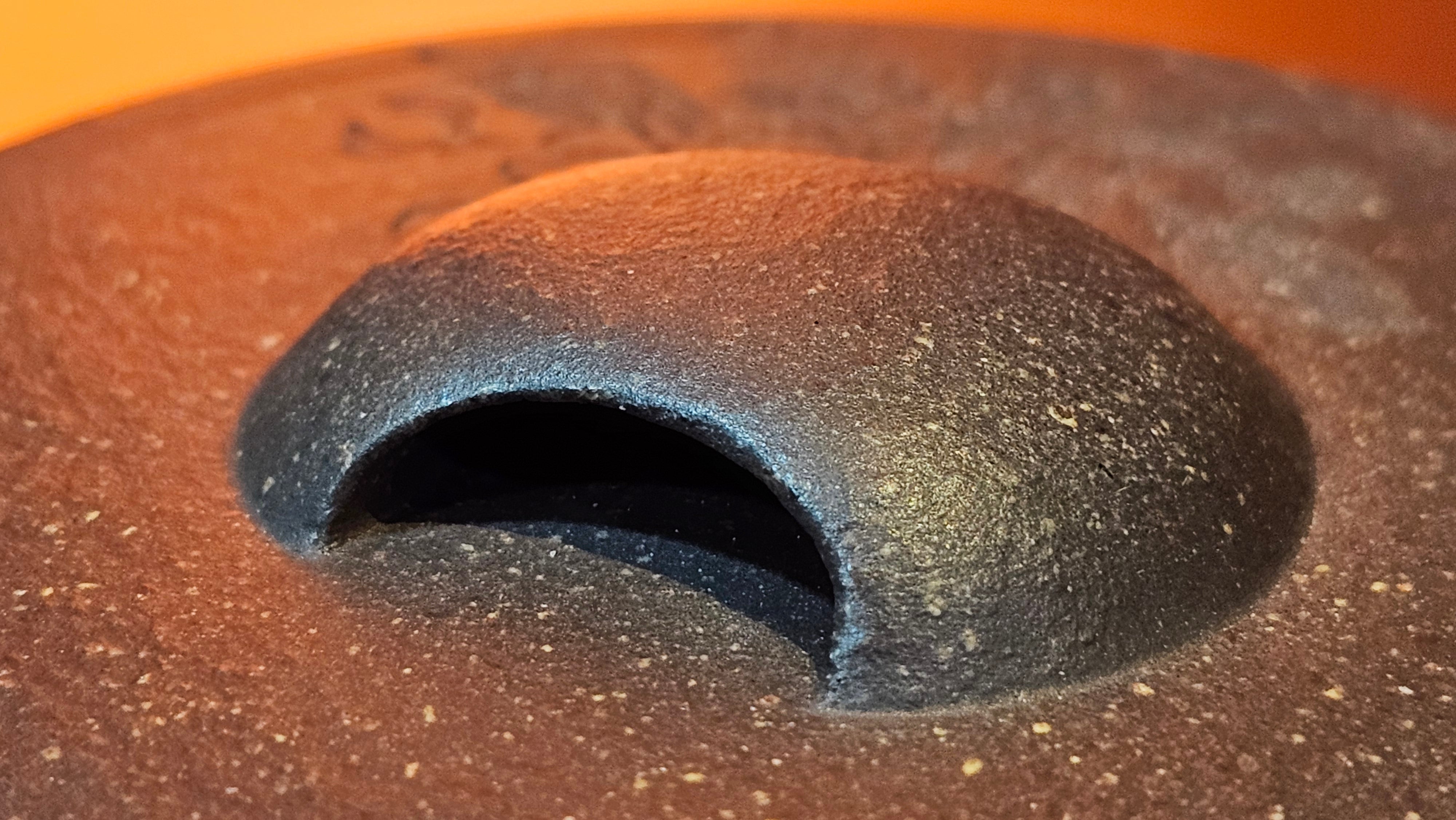 Niu Gai Jing Lan《牛盖井栏》, 166.2ml, Hei Zi Ni 黑紫泥, by our Craftsman Zhang Huan 张欢, with Plum Blossoms Engraving Art by Craftsman Nan Shan Lao Ren 南山老人 ~!Congratulations to Mr A.D.P.! 2359hrs 16th Nov 2025, Forest! Belgium🇧🇪!