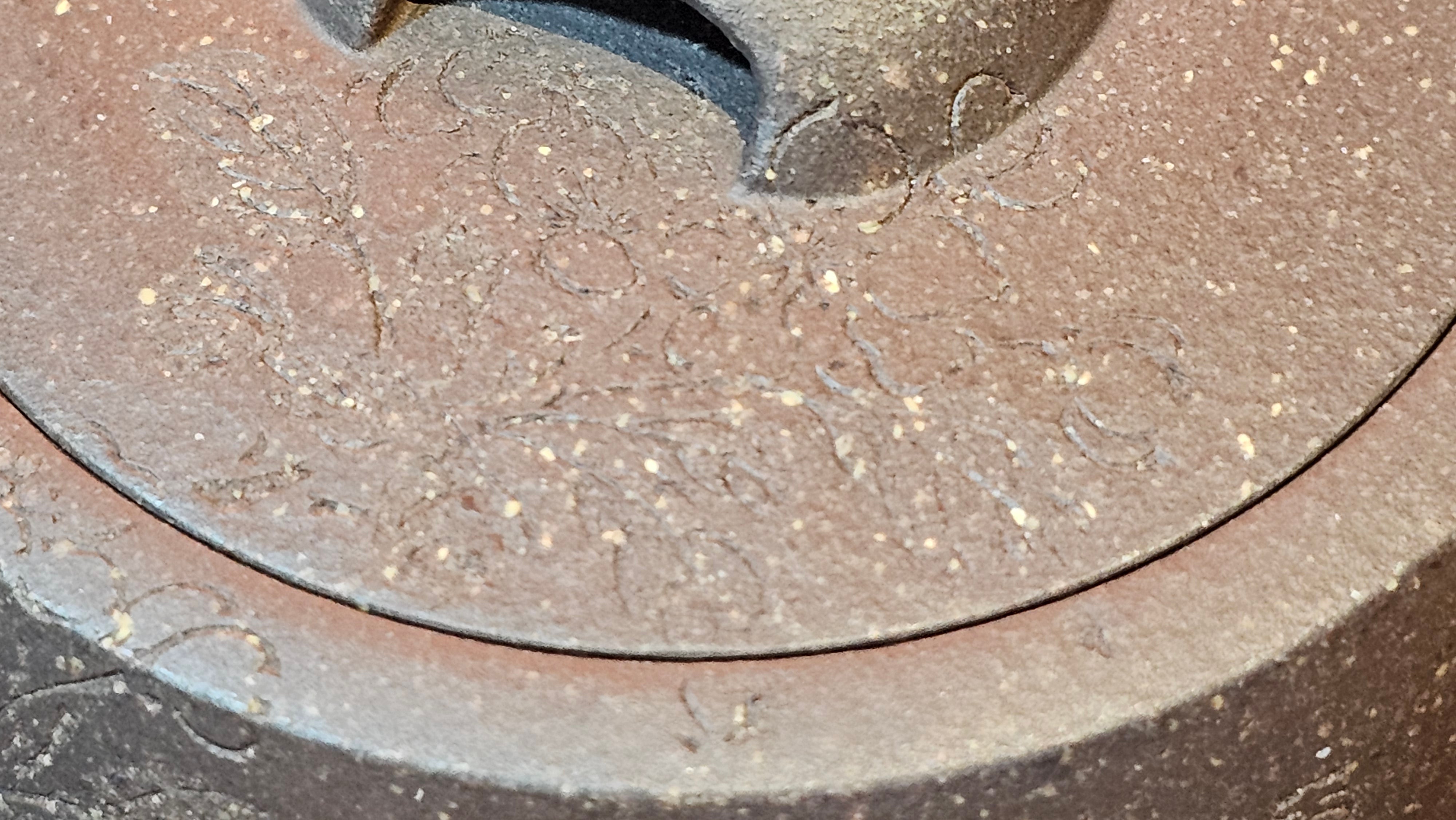 Niu Gai Jing Lan《牛盖井栏》, 166.2ml, Hei Zi Ni 黑紫泥, by our Craftsman Zhang Huan 张欢, with Plum Blossoms Engraving Art by Craftsman Nan Shan Lao Ren 南山老人 ~!Congratulations to Mr A.D.P.! 2359hrs 16th Nov 2025, Forest! Belgium🇧🇪!