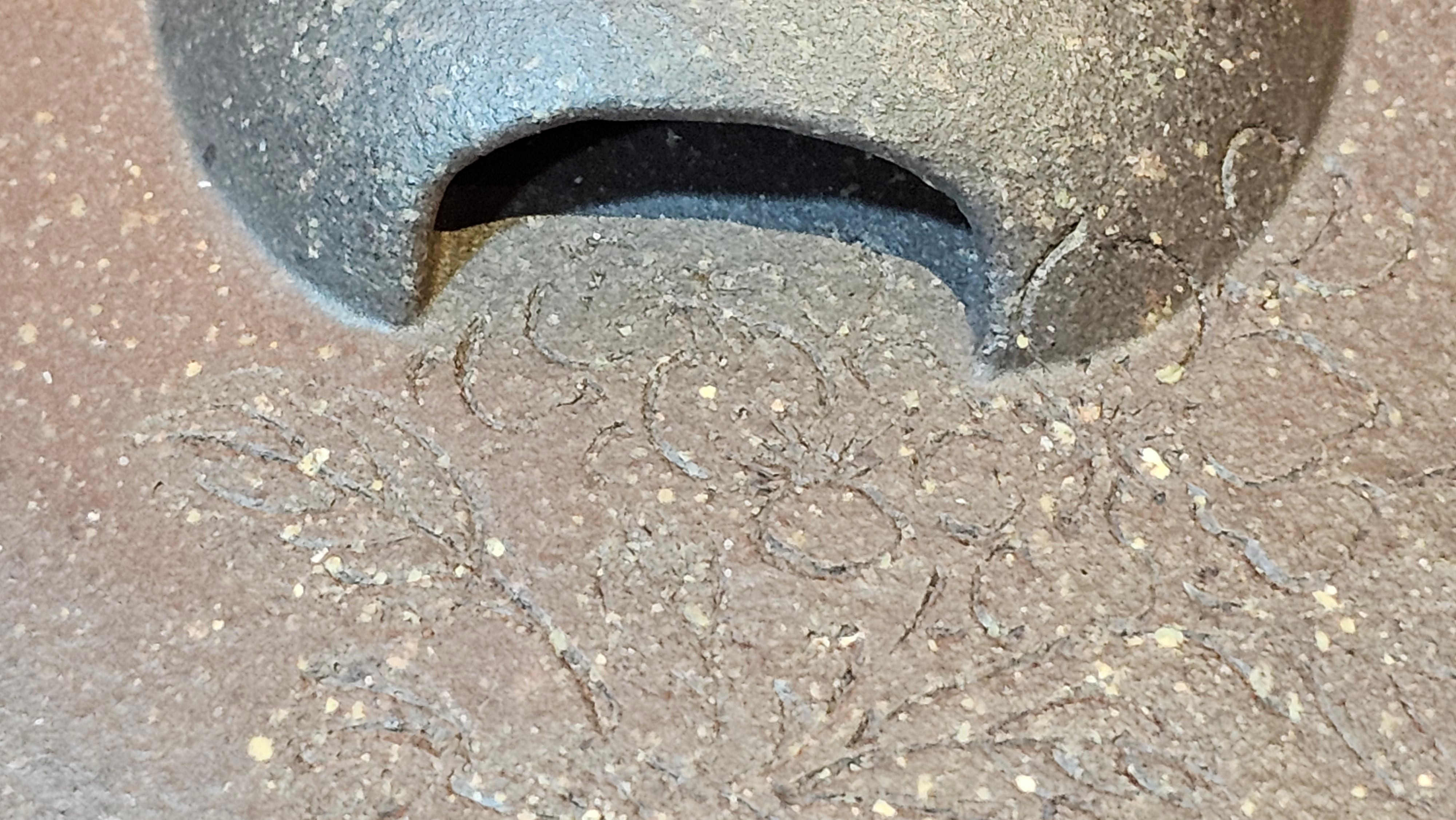 Niu Gai Jing Lan《牛盖井栏》, 166.2ml, Hei Zi Ni 黑紫泥, by our Craftsman Zhang Huan 张欢, with Plum Blossoms Engraving Art by Craftsman Nan Shan Lao Ren 南山老人 ~!Congratulations to Mr A.D.P.! 2359hrs 16th Nov 2025, Forest! Belgium🇧🇪!