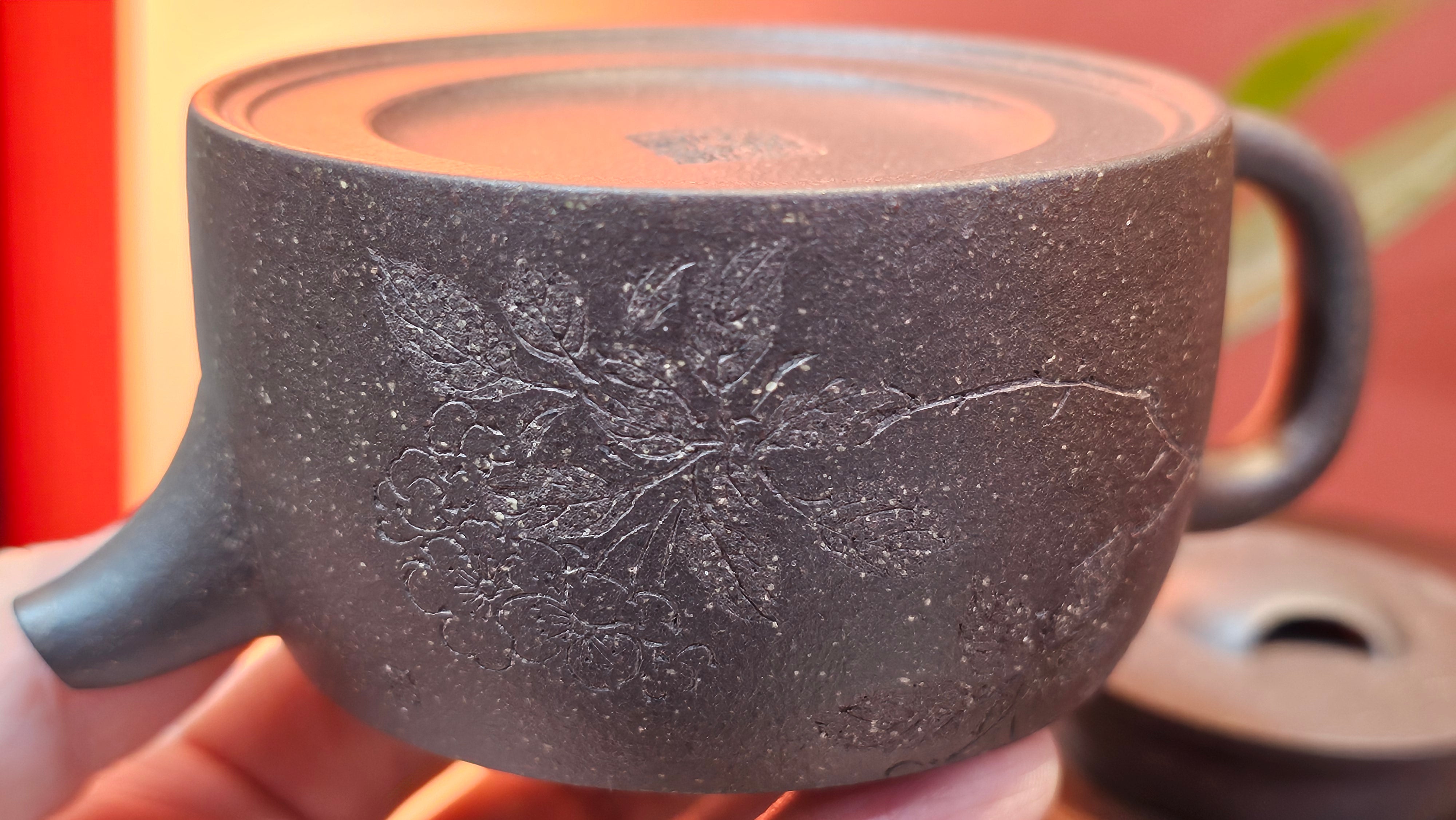 Niu Gai Jing Lan《牛盖井栏》, 166.2ml, Hei Zi Ni 黑紫泥, by our Craftsman Zhang Huan 张欢, with Plum Blossoms Engraving Art by Craftsman Nan Shan Lao Ren 南山老人 ~!Congratulations to Mr A.D.P.! 2359hrs 16th Nov 2025, Forest! Belgium🇧🇪!