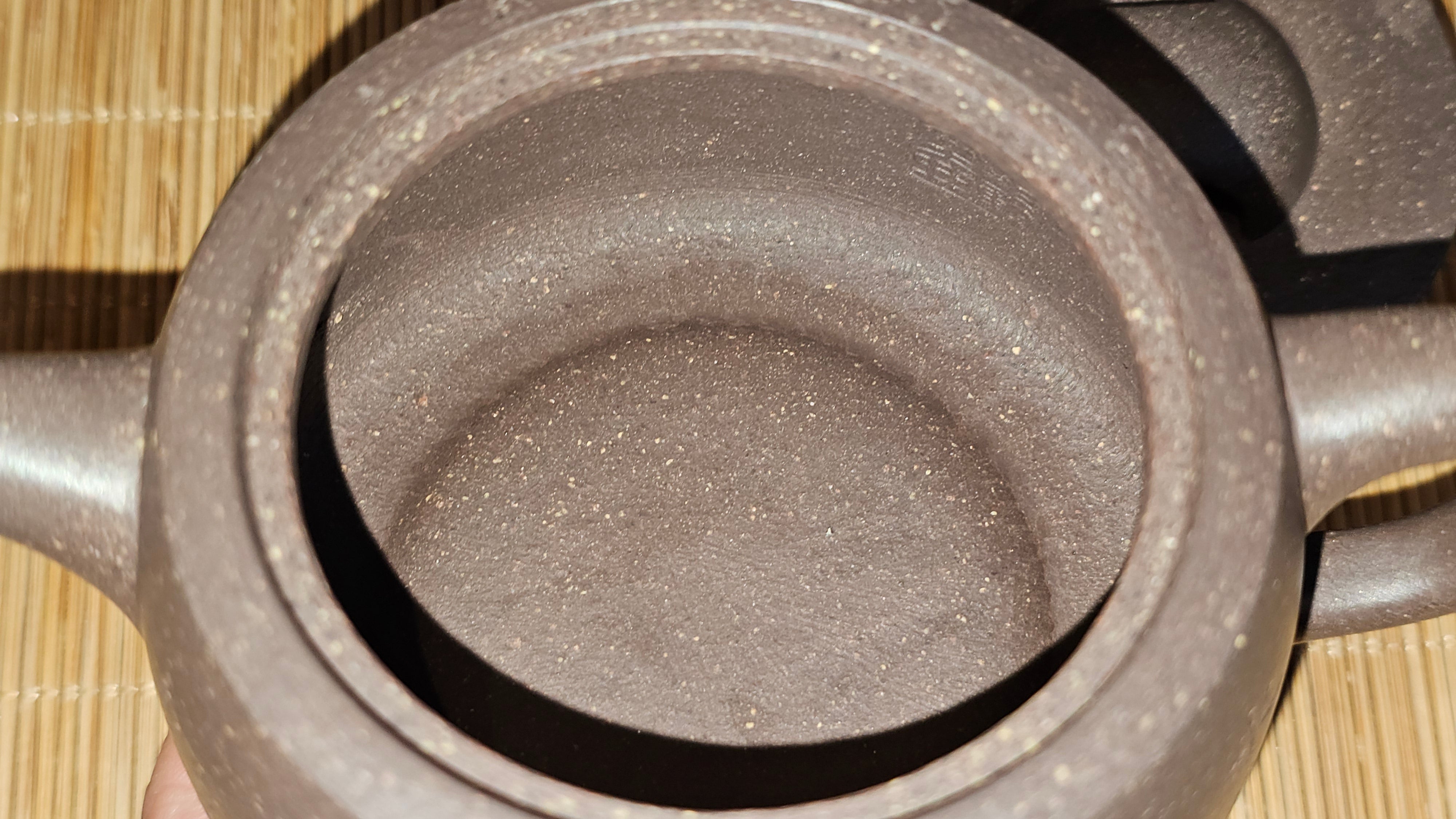 Niu Gai Jing Lan《牛盖井栏》, 166.2ml, Hei Zi Ni 黑紫泥, by our Craftsman Zhang Huan 张欢, with Plum Blossoms Engraving Art by Craftsman Nan Shan Lao Ren 南山老人 ~!Congratulations to Mr A.D.P.! 2359hrs 16th Nov 2025, Forest! Belgium🇧🇪!