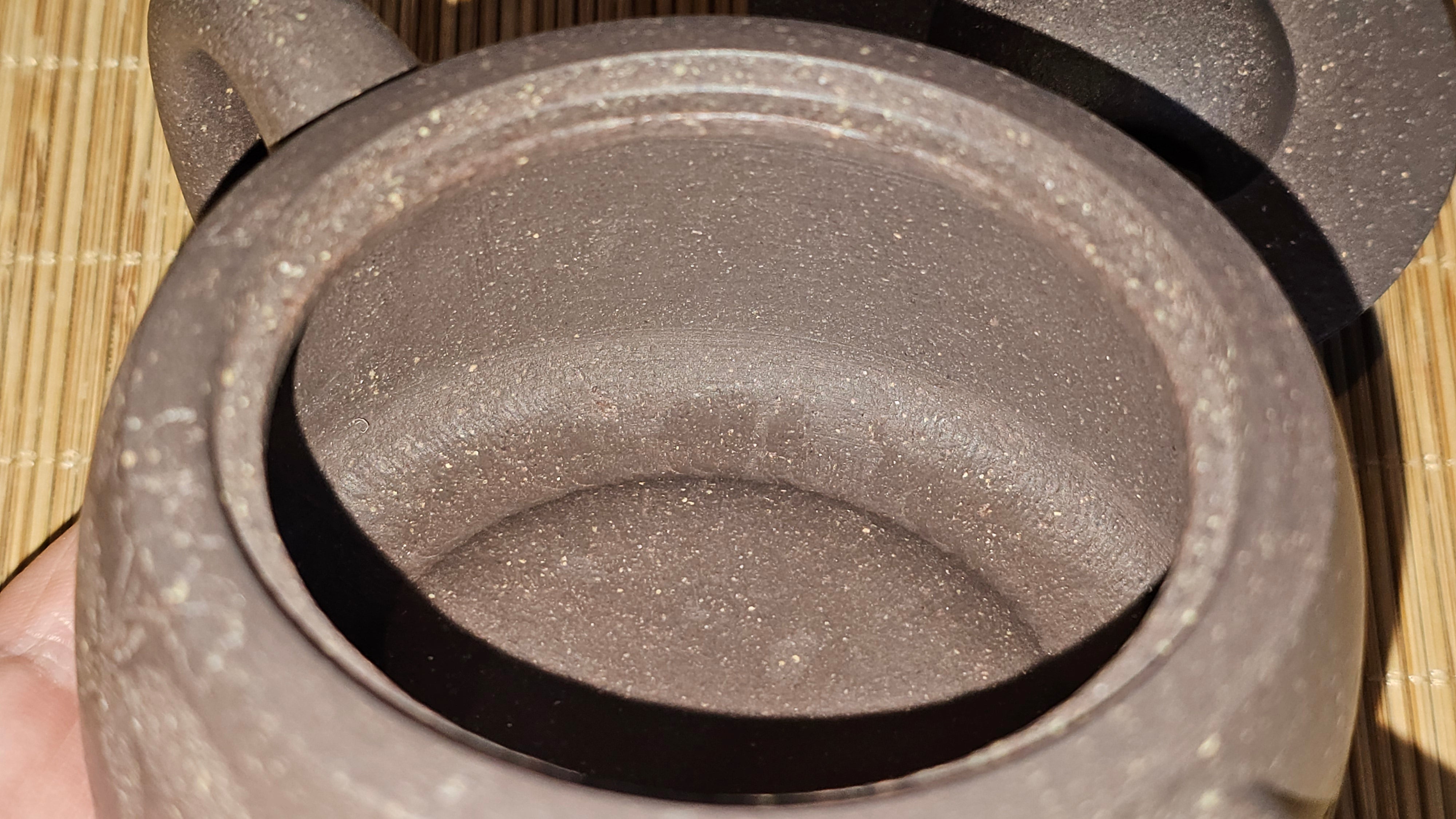 Niu Gai Jing Lan《牛盖井栏》, 166.2ml, Hei Zi Ni 黑紫泥, by our Craftsman Zhang Huan 张欢, with Plum Blossoms Engraving Art by Craftsman Nan Shan Lao Ren 南山老人 ~!Congratulations to Mr A.D.P.! 2359hrs 16th Nov 2025, Forest! Belgium🇧🇪!