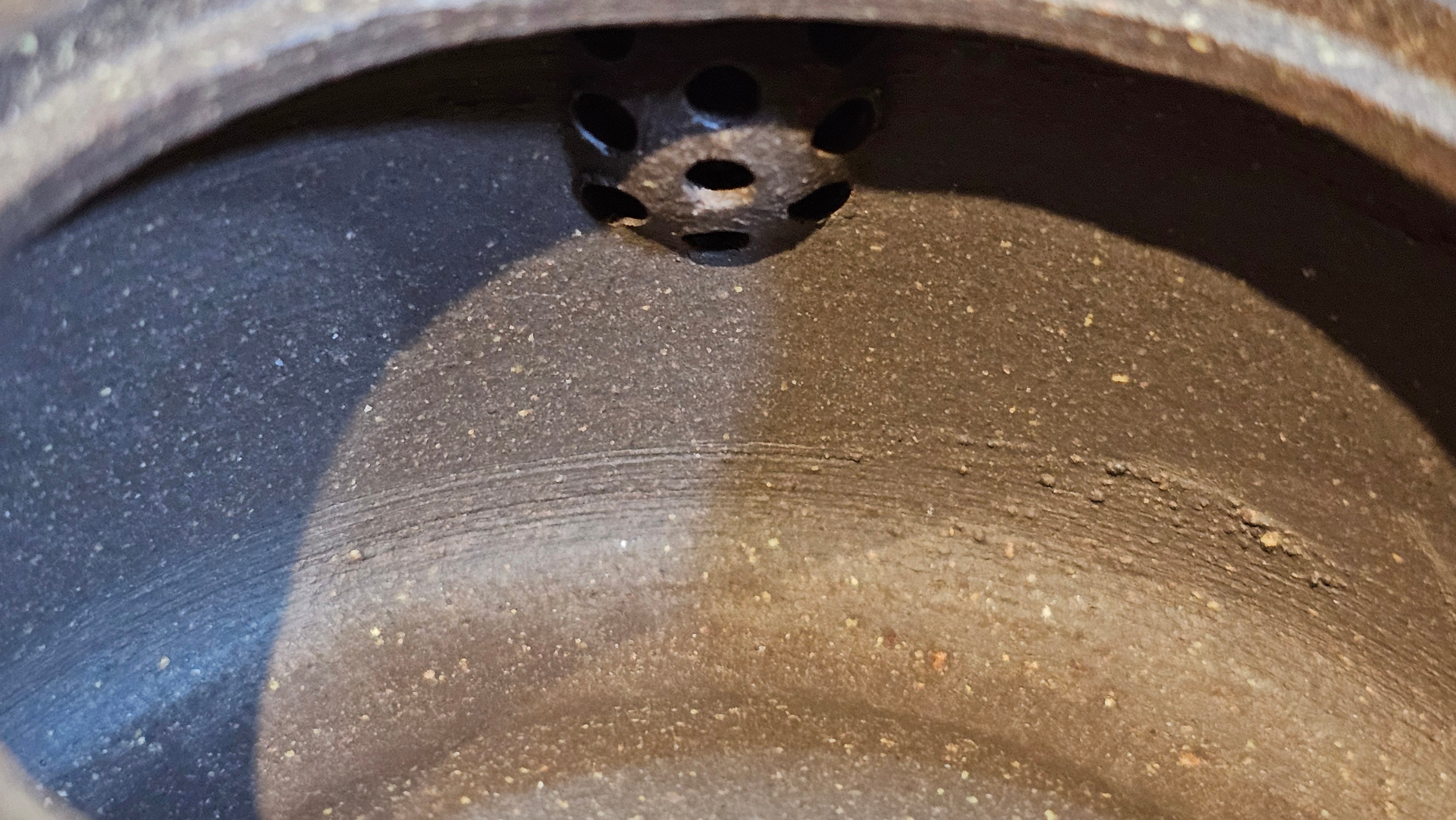 Niu Gai Jing Lan《牛盖井栏》, 166.2ml, Hei Zi Ni 黑紫泥, by our Craftsman Zhang Huan 张欢, with Plum Blossoms Engraving Art by Craftsman Nan Shan Lao Ren 南山老人 ~!Congratulations to Mr A.D.P.! 2359hrs 16th Nov 2025, Forest! Belgium🇧🇪!