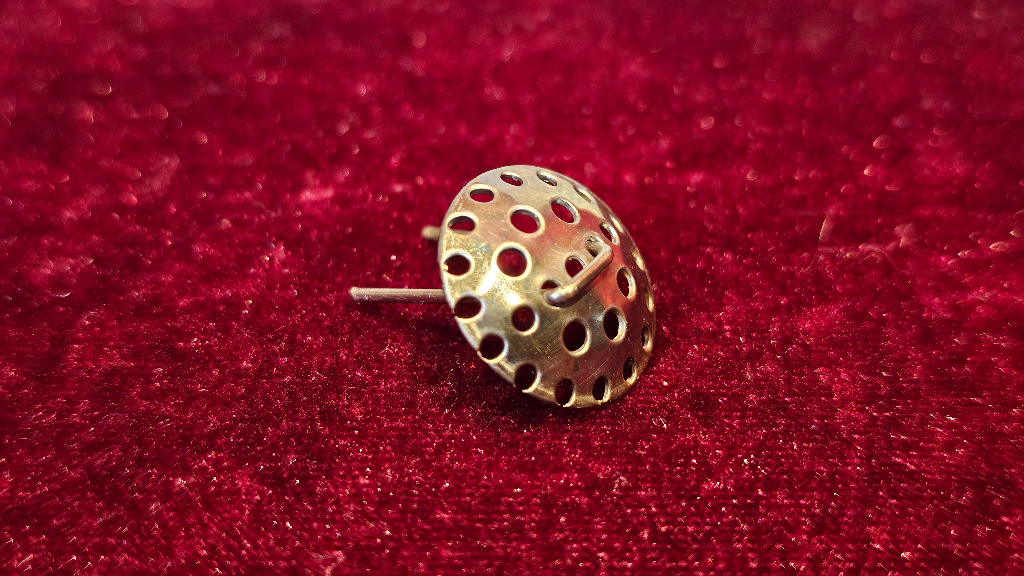 《巨轮珠》Ju Lun Zhu, 171.1ml, Using Our Cao Family's Rare and Cherished Bai Ma Zi 白麻子, Endorsed by Premier Master Cao An Xiang, Crafted by L4 Assoc Master Artist Zhang Ke ~ Congratulations to Mr A.M.R.! 1007hrs 14th Nov 2025, Talent! OR!