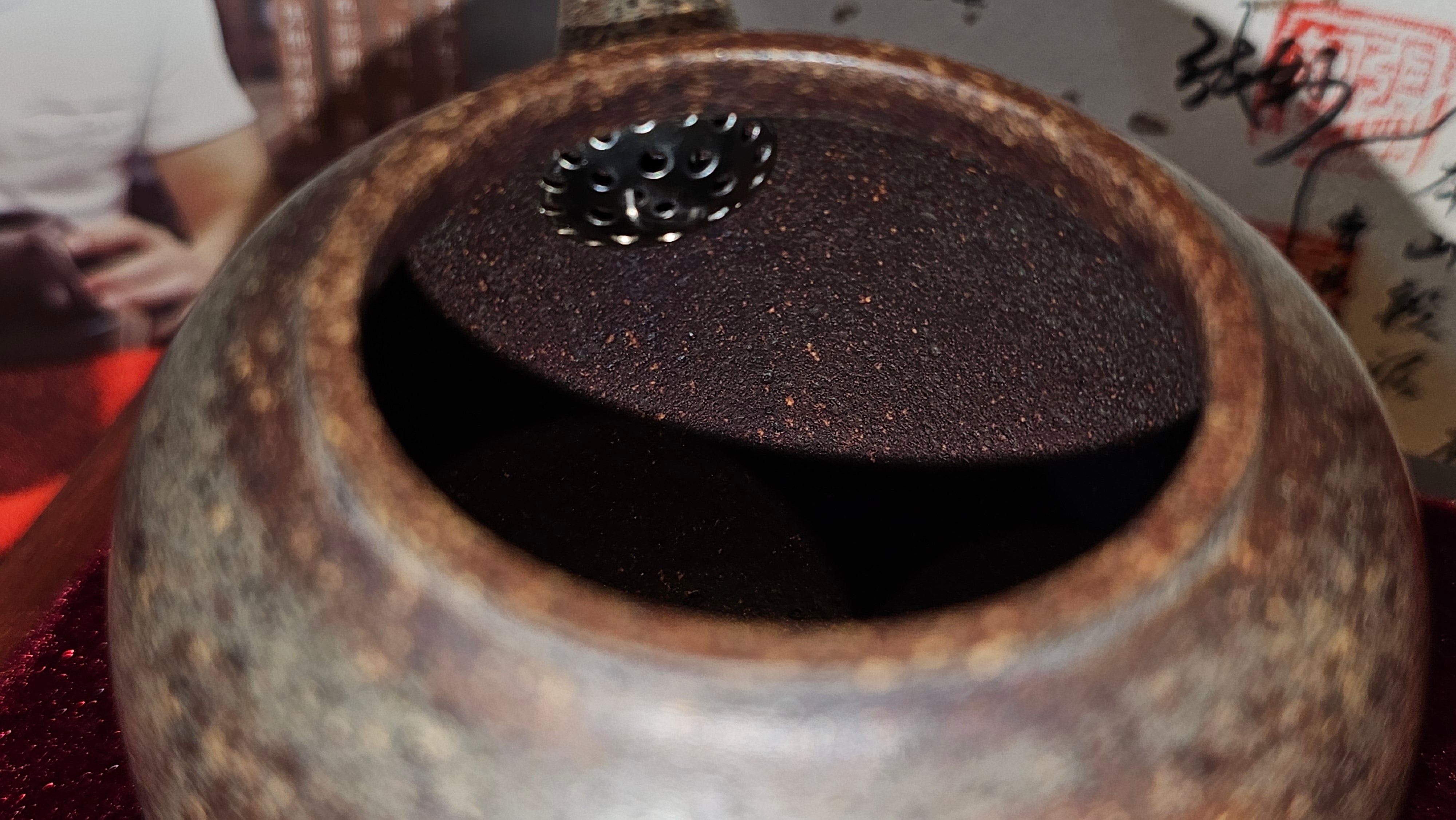 《巨轮珠》Ju Lun Zhu, 171.1ml, Using Our Cao Family's Rare and Cherished Bai Ma Zi 白麻子, Endorsed by Premier Master Cao An Xiang, Crafted by L4 Assoc Master Artist Zhang Ke ~ Congratulations to Mr A.M.R.! 1007hrs 14th Nov 2025, Talent! OR!