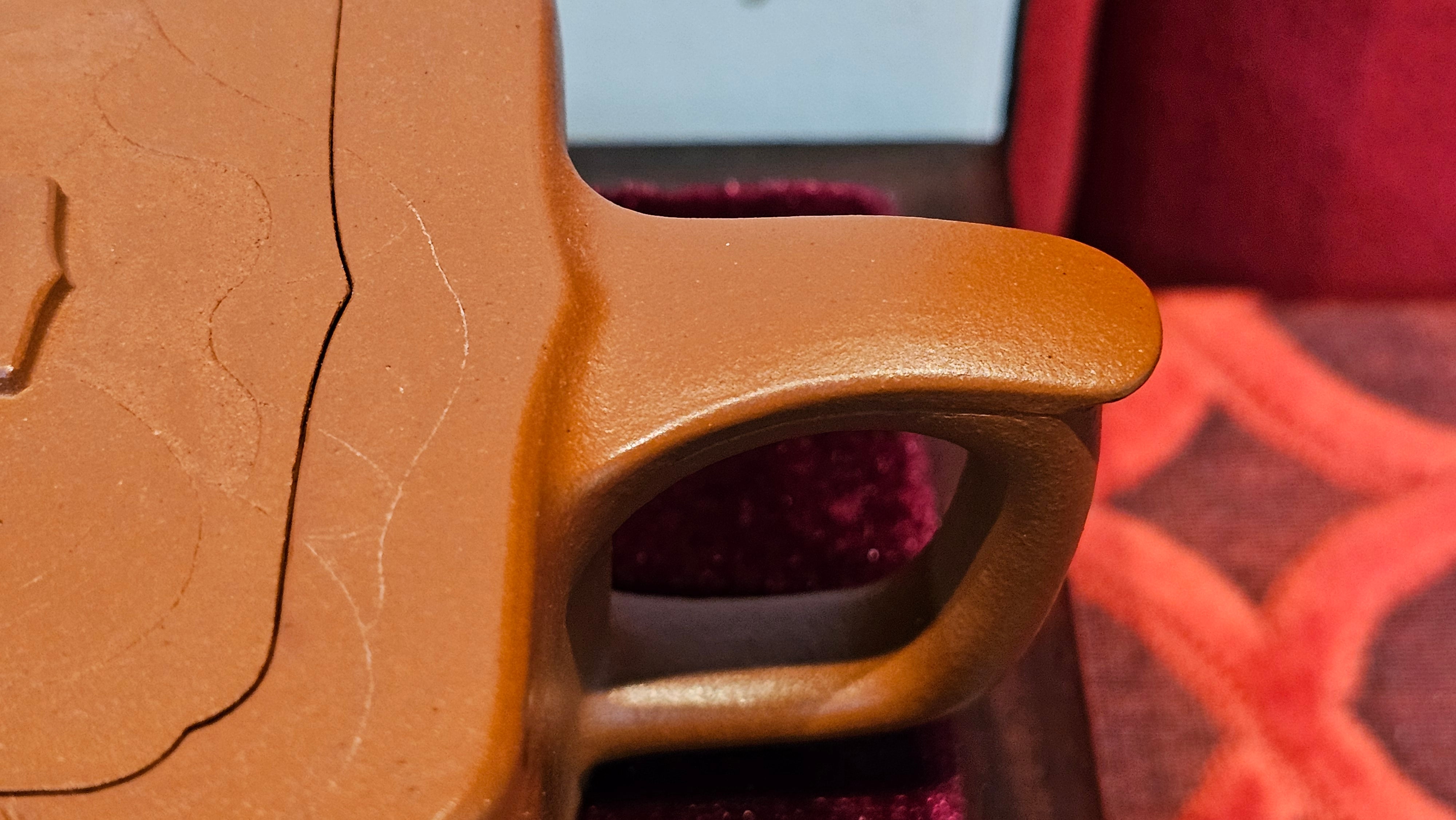 《振莲四方》~五件套组 "Zhen Lian Si Fang" SET of Five!(matching Twin cups & Twin trays), Zhu Sha 朱砂(WORLD DEBUT), by L2A Senior Consummate Artist Yuan Hui 袁辉! Lotus Engraving by Jin Li 金笠。(Lid Closing Video@11th Frame)~Congrats Dr W.S.! 0603hrs 15th Nov 2025, AZ!