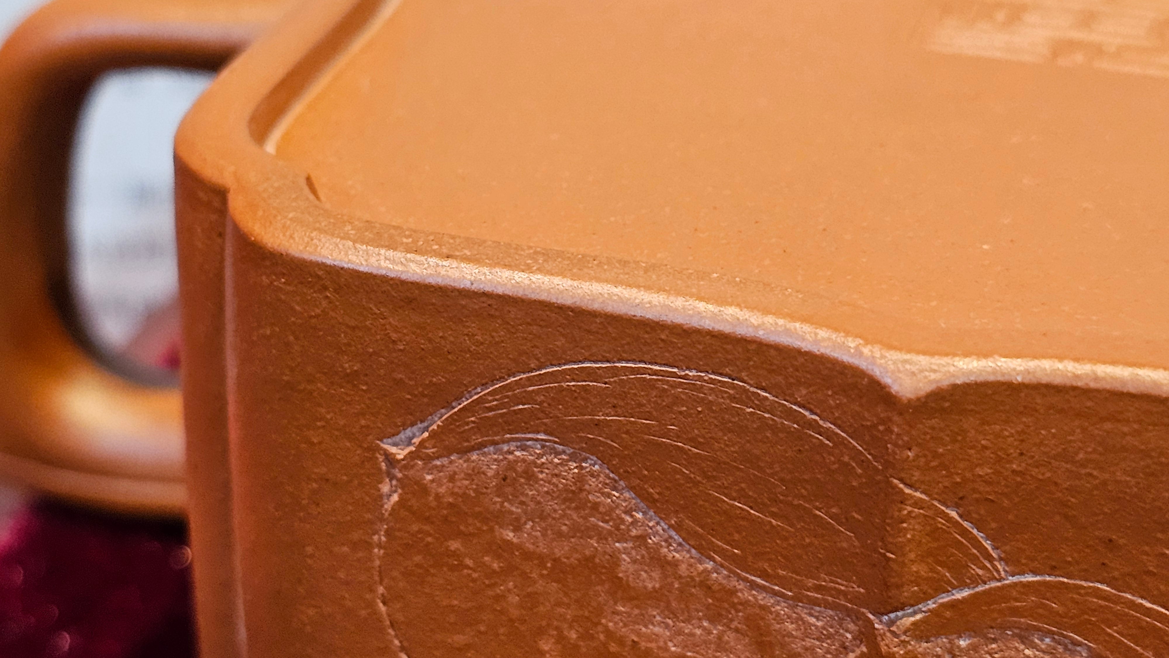 《振莲四方》~五件套组 "Zhen Lian Si Fang" SET of Five!(matching Twin cups & Twin trays), Zhu Sha 朱砂(WORLD DEBUT), by L2A Senior Consummate Artist Yuan Hui 袁辉! Lotus Engraving by Jin Li 金笠。(Lid Closing Video@11th Frame)~Congrats Dr W.S.! 0603hrs 15th Nov 2025, AZ!