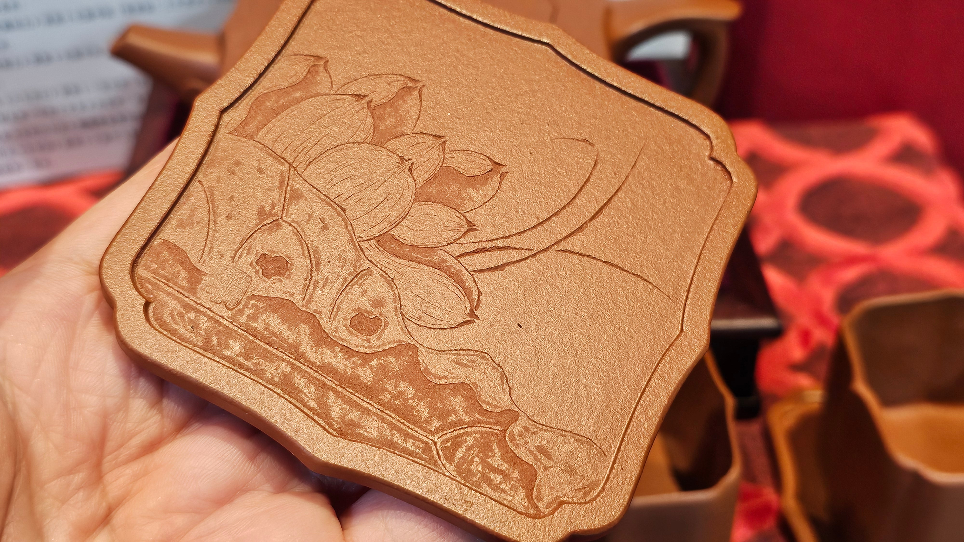 《振莲四方》~五件套组 "Zhen Lian Si Fang" SET of Five!(matching Twin cups & Twin trays), Zhu Sha 朱砂(WORLD DEBUT), by L2A Senior Consummate Artist Yuan Hui 袁辉! Lotus Engraving by Jin Li 金笠。(Lid Closing Video@11th Frame)~Congrats Dr W.S.! 0603hrs 15th Nov 2025, AZ!