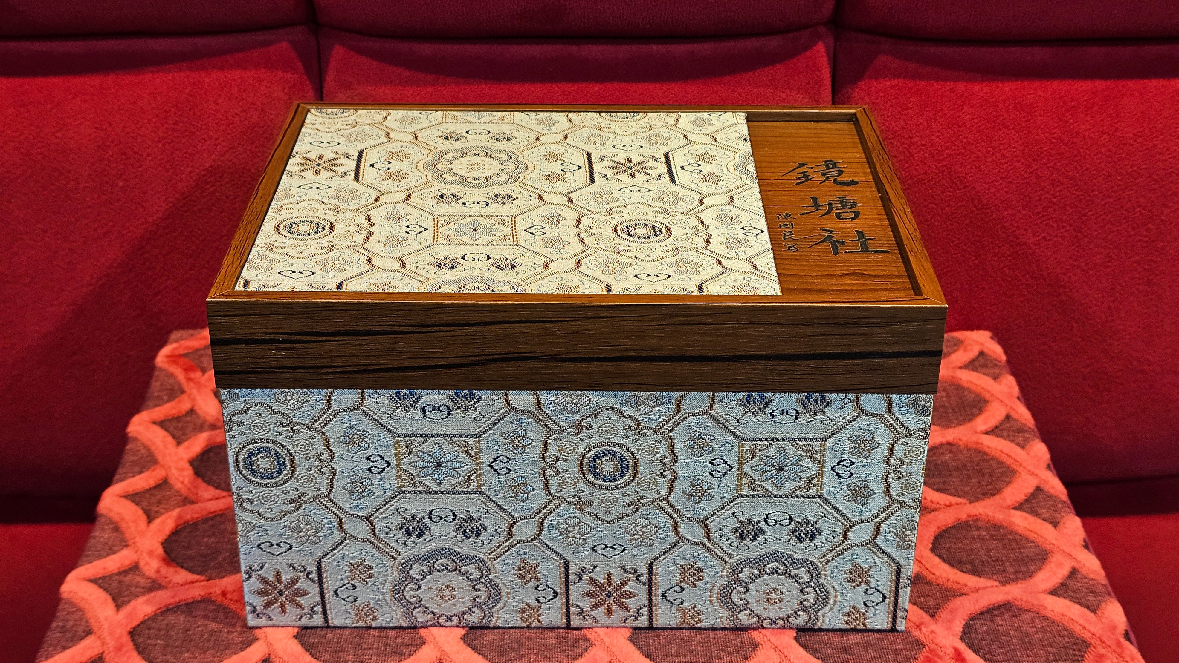 《明式西施》Ming Dynasty Era Style ~ Xi Shi, 265.6ml, Using Our Cao Family's Rare & Cherished Bai Ma Zi 白麻子, Endorsed by Premier Master Cao An Xiang, Crafted by L4 Assoc Master Artist Zhang Ke ~!Congratulations to Mr E.W.! 1251hrs 14th Nov 2025, Berkeley! CA!