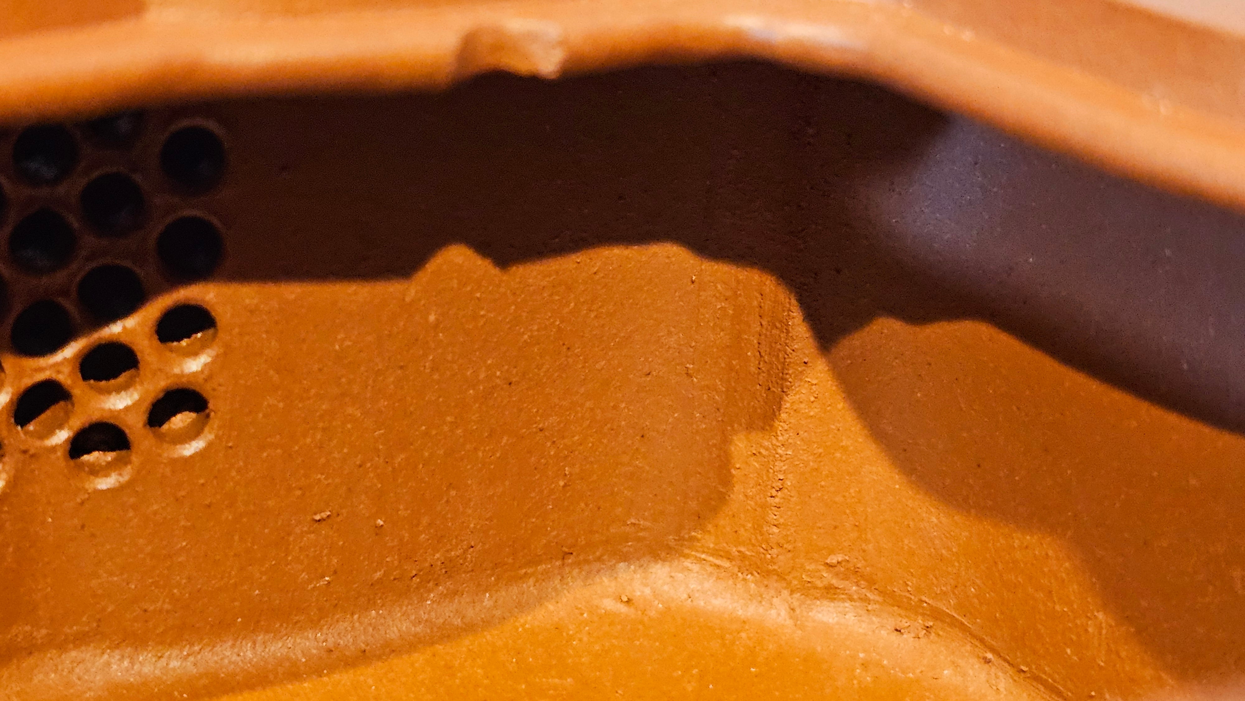 《振莲四方》~五件套组 "Zhen Lian Si Fang" SET of Five!(matching Twin cups & Twin trays), Zhu Sha 朱砂(WORLD DEBUT), by L2A Senior Consummate Artist Yuan Hui 袁辉! Lotus Engraving by Jin Li 金笠。(Lid Closing Video@11th Frame)~Congrats Dr W.S.! 0603hrs 15th Nov 2025, AZ!