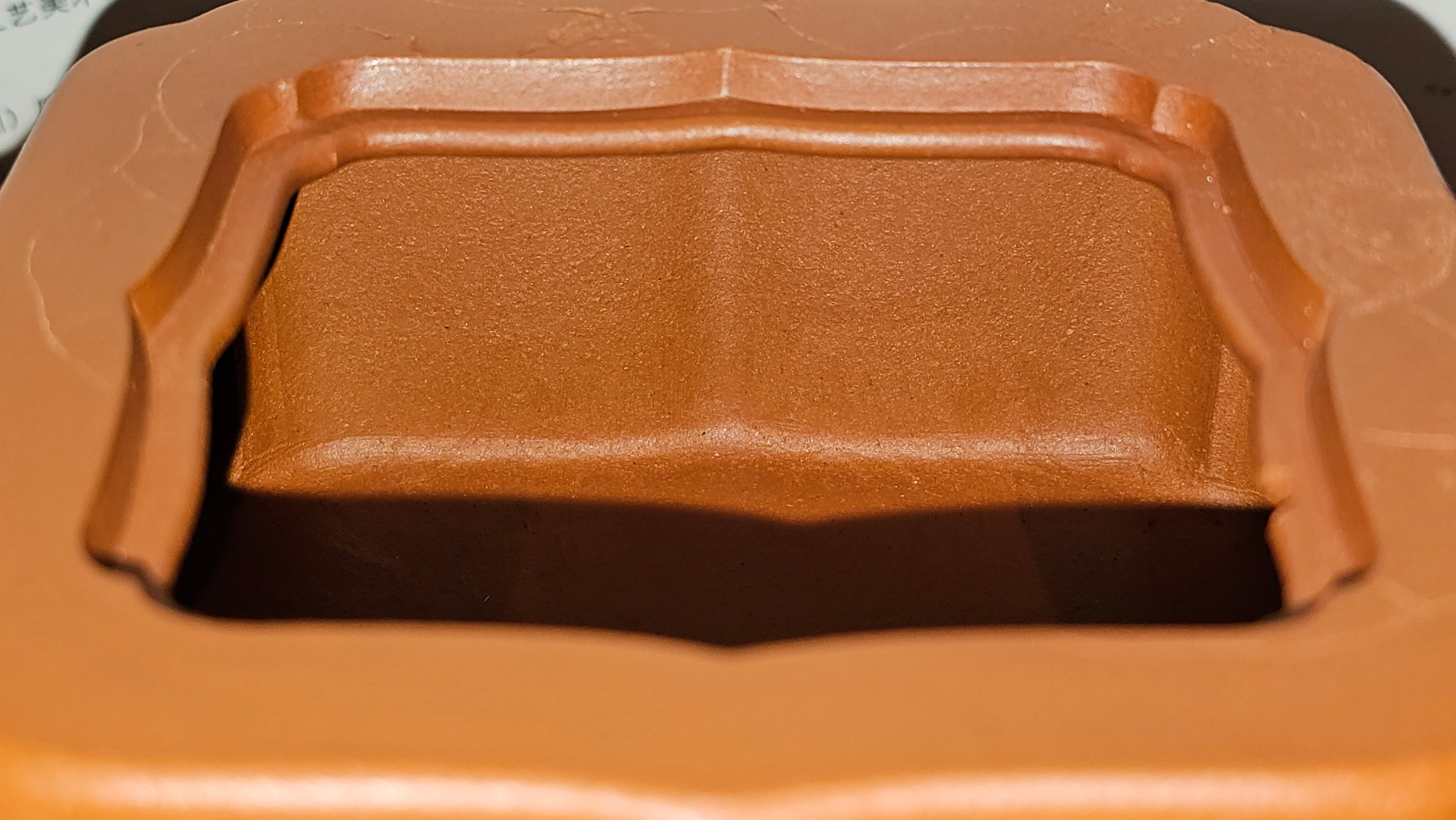 《振莲四方》~五件套组 "Zhen Lian Si Fang" SET of Five!(matching Twin cups & Twin trays), Zhu Sha 朱砂(WORLD DEBUT), by L2A Senior Consummate Artist Yuan Hui 袁辉! Lotus Engraving by Jin Li 金笠。(Lid Closing Video@11th Frame)~Congrats Dr W.S.! 0603hrs 15th Nov 2025, AZ!