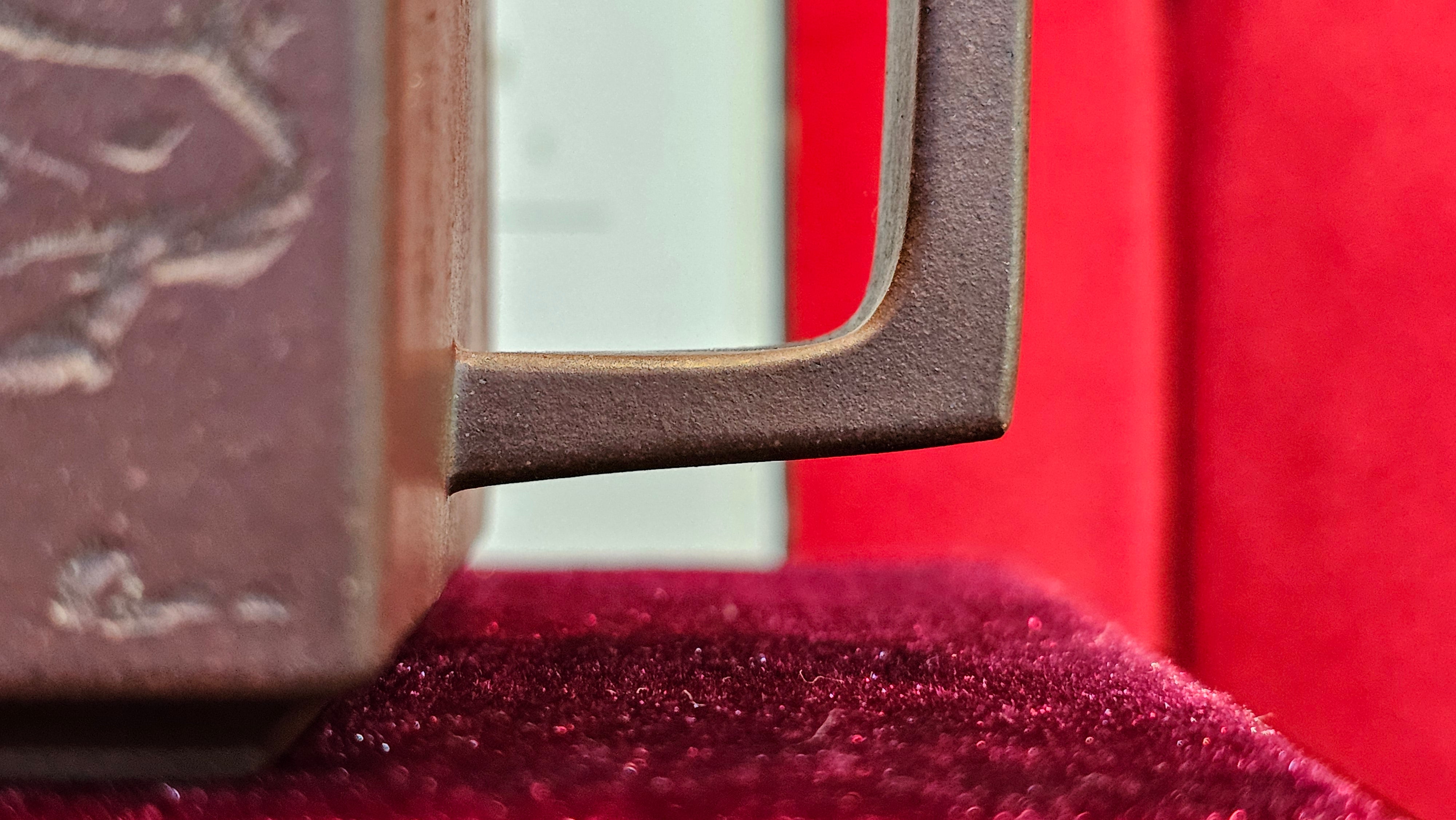 《亚明四方》"Ya Ming Si Fang", 195.5ml, Di Cao Qing Zi Ni, by L2A Senior Consummate Artist Yuan Hui 高级振兴技艺师兼高级工艺美术师～袁辉。 ~ Congratulations to Mr A.A.! 0235hrs 16hrs Nov 2025, Port Franks! Canada🇨🇦!