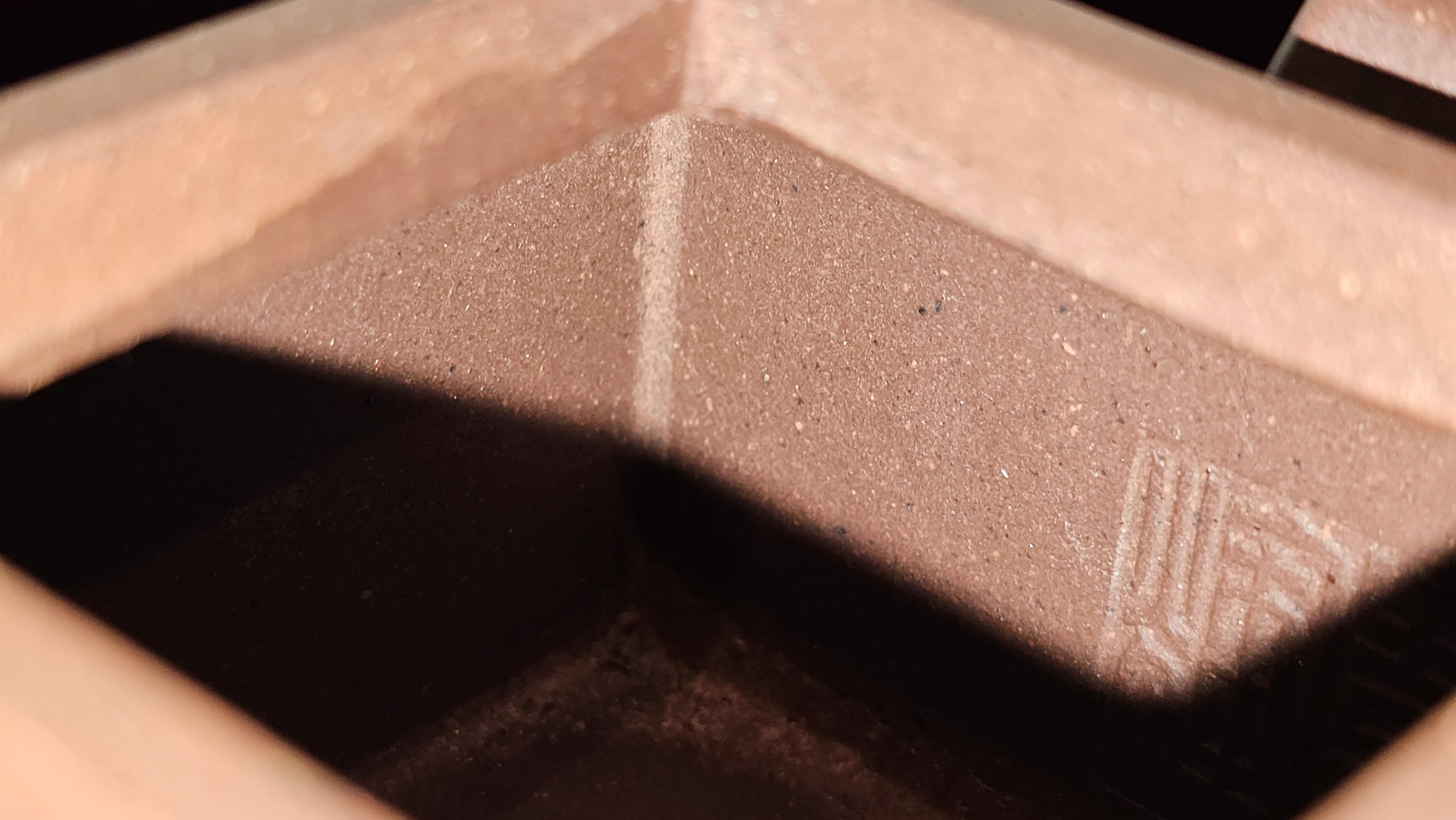 《亚明四方》"Ya Ming Si Fang", 195.5ml, Di Cao Qing Zi Ni, by L2A Senior Consummate Artist Yuan Hui 高级振兴技艺师兼高级工艺美术师～袁辉。 ~ Congratulations to Mr A.A.! 0235hrs 16hrs Nov 2025, Port Franks! Canada🇨🇦!