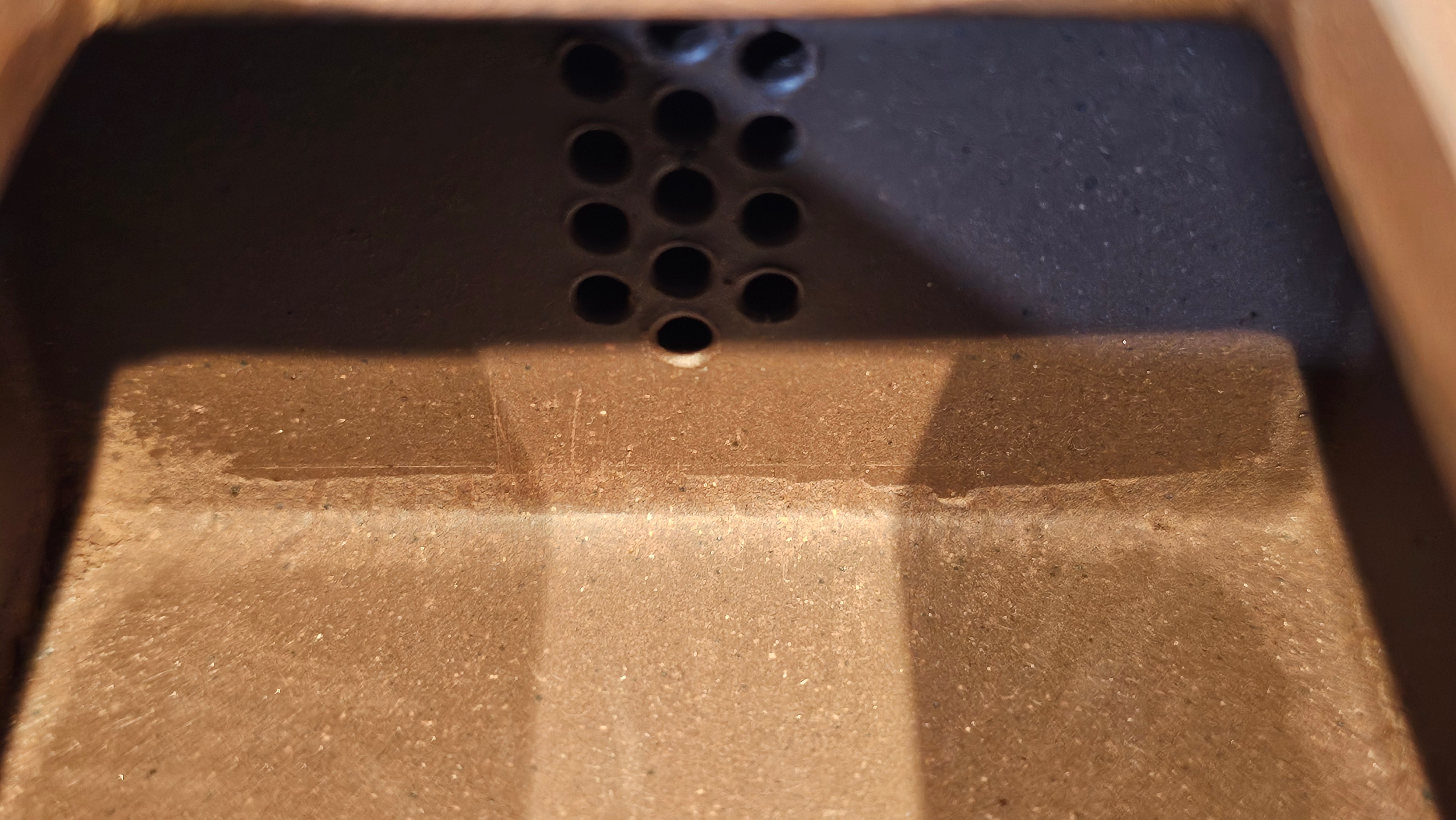 《亚明四方》"Ya Ming Si Fang", 195.5ml, Di Cao Qing Zi Ni, by L2A Senior Consummate Artist Yuan Hui 高级振兴技艺师兼高级工艺美术师～袁辉。 ~ Congratulations to Mr A.A.! 0235hrs 16hrs Nov 2025, Port Franks! Canada🇨🇦!