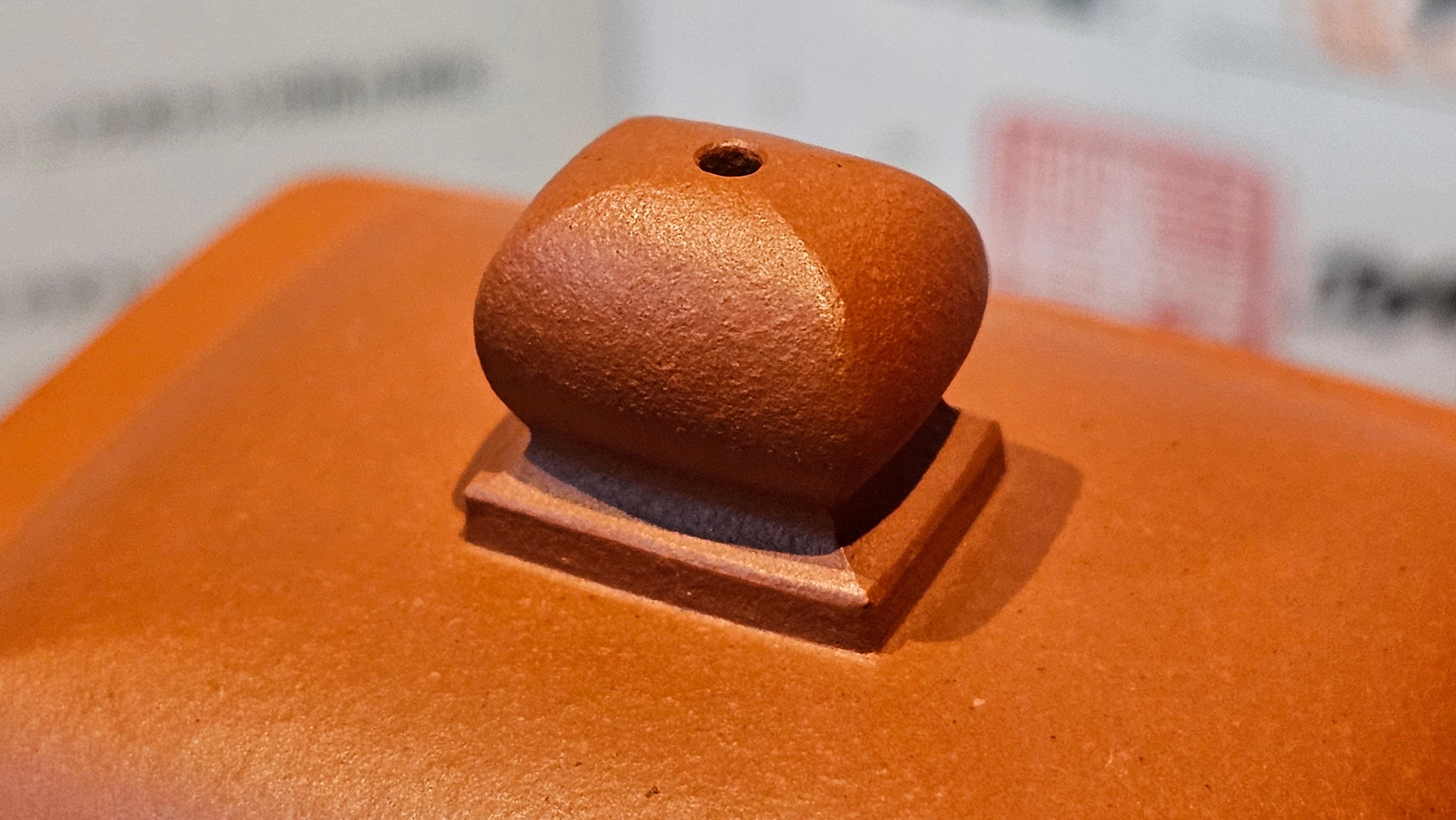 《丁卯壶》Ding Mao Hu, Xiao Hong Ni, 270ml, Crafted by Senior Consummate Master Yuan Hui ~ 高级振兴技艺师, 高级工艺美术师袁辉 ~ Completed Bespoke Commissioned work for, CONGRATULATIONS: Mr R.L.! Flintridge! CA!