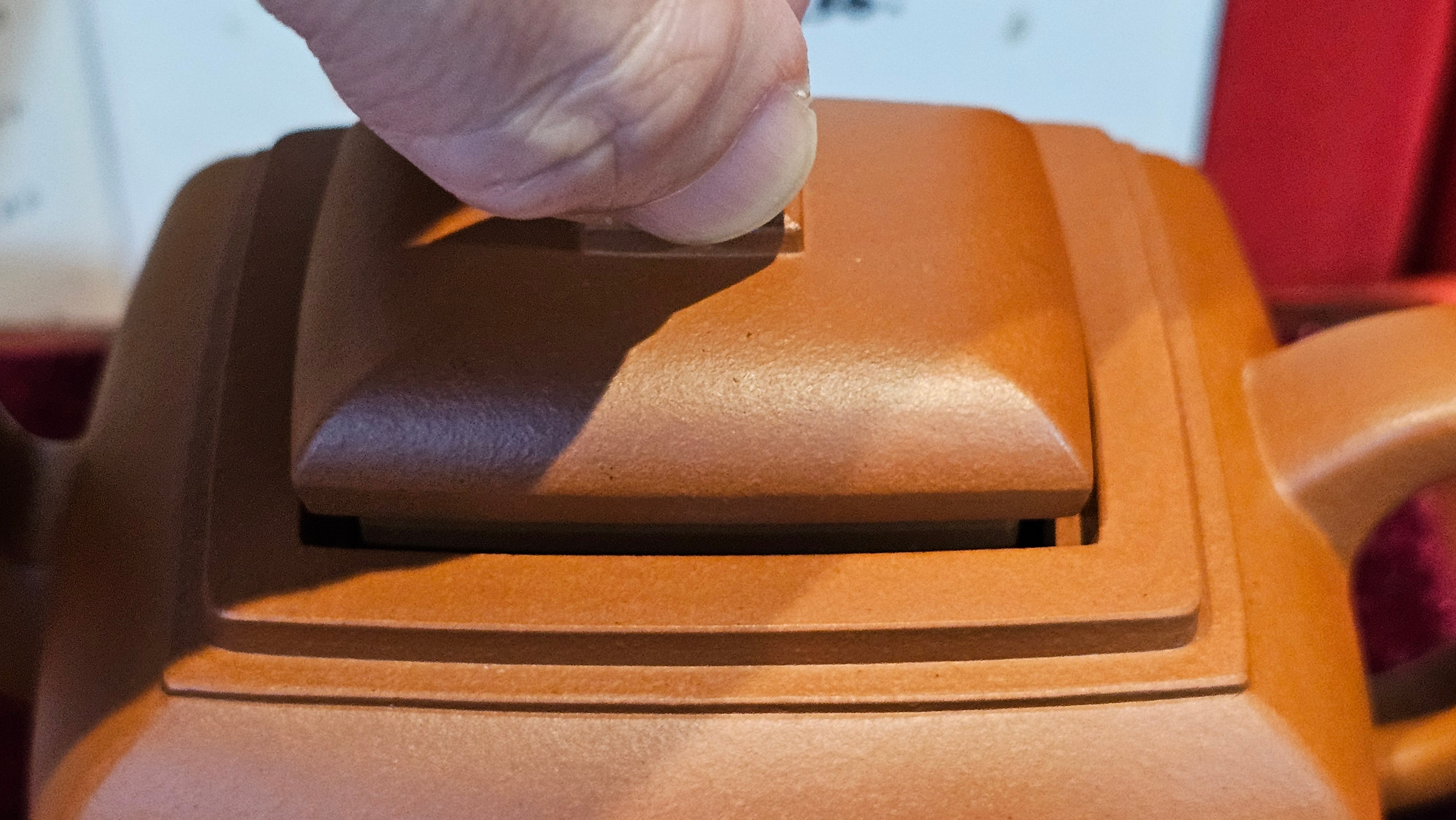 《丁卯壶》Ding Mao Hu, Xiao Hong Ni, 270ml, Crafted by Senior Consummate Master Yuan Hui ~ 高级振兴技艺师, 高级工艺美术师袁辉 ~ Completed Bespoke Commissioned work for, CONGRATULATIONS: Mr R.L.! Flintridge! CA!