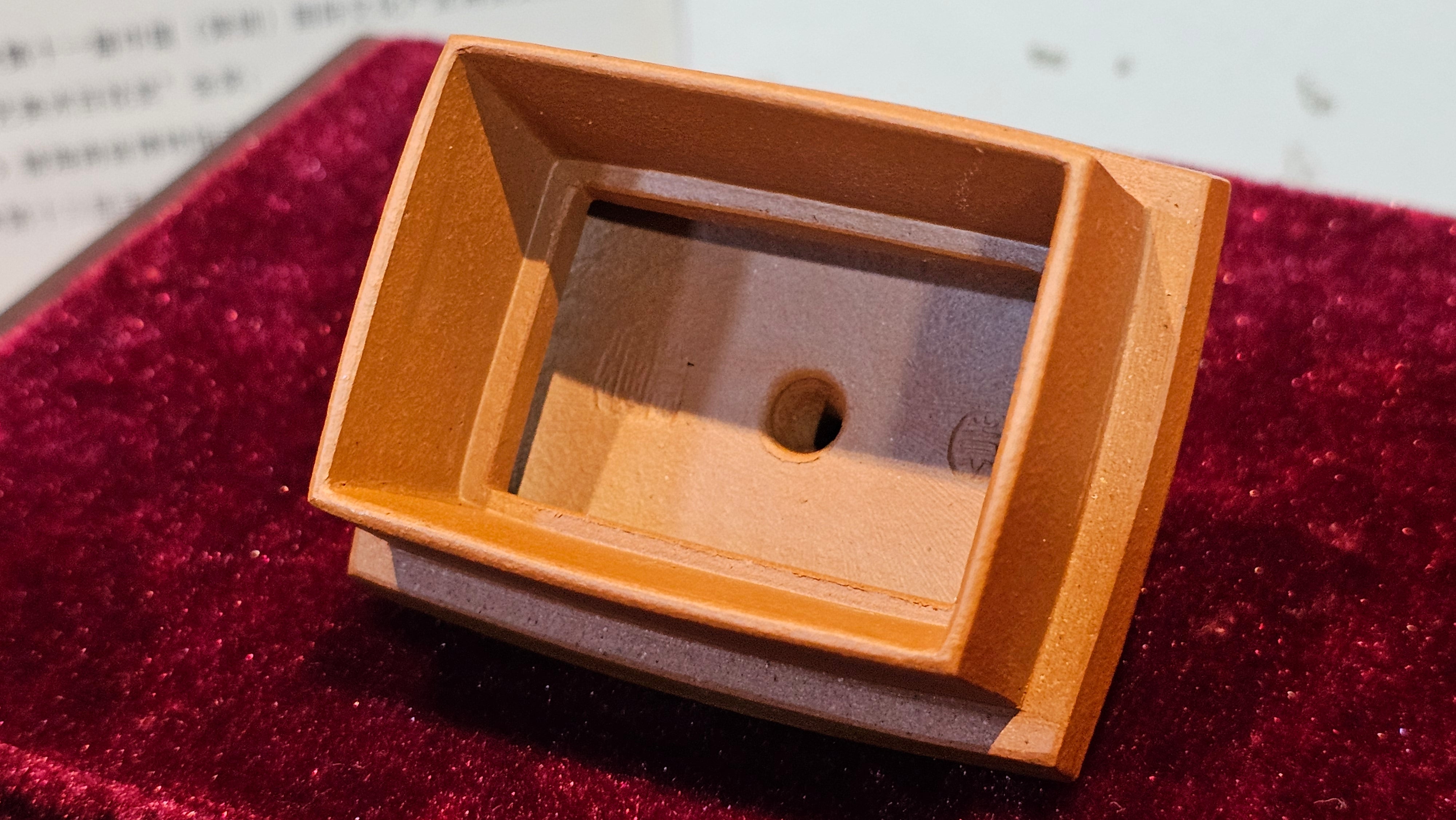 《丁卯壶》Ding Mao Hu, Xiao Hong Ni, 270ml, Crafted by Senior Consummate Master Yuan Hui ~ 高级振兴技艺师, 高级工艺美术师袁辉 ~ Completed Bespoke Commissioned work for, CONGRATULATIONS: Mr R.L.! Flintridge! CA!