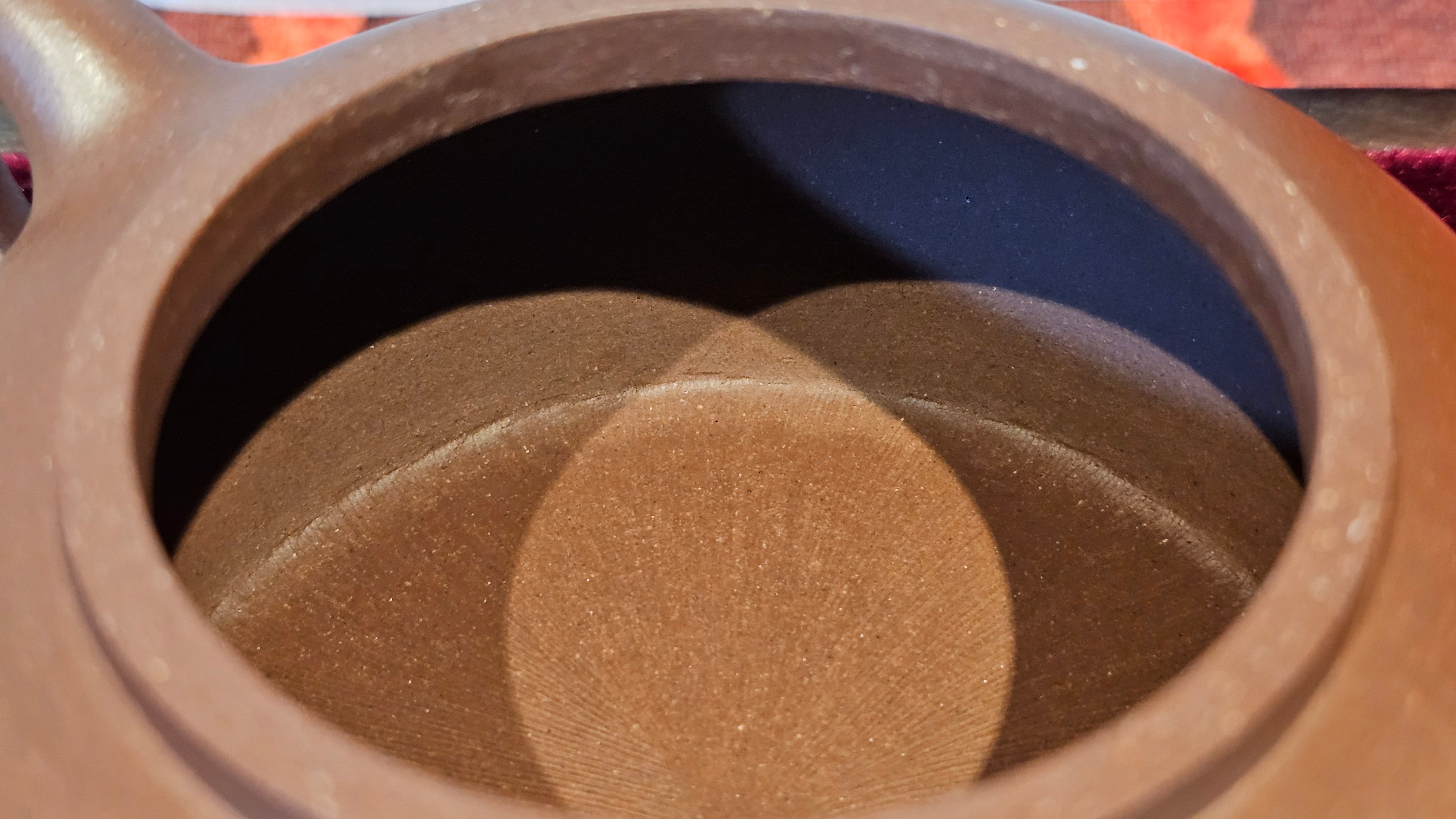 《小满》"Xiao Man", 312.3ml, Di Cao Qing Zi Ni 底槽青紫泥 ~ Crafted by L3A Consummate Master Artist Li Yan Ru 李艳如, Engraving by Artist Luo Ren 洛人 ~ Congratulations!to Mr S.M.! 2315hrs 24th Nov 2025, Séméac! France🇫🇷!