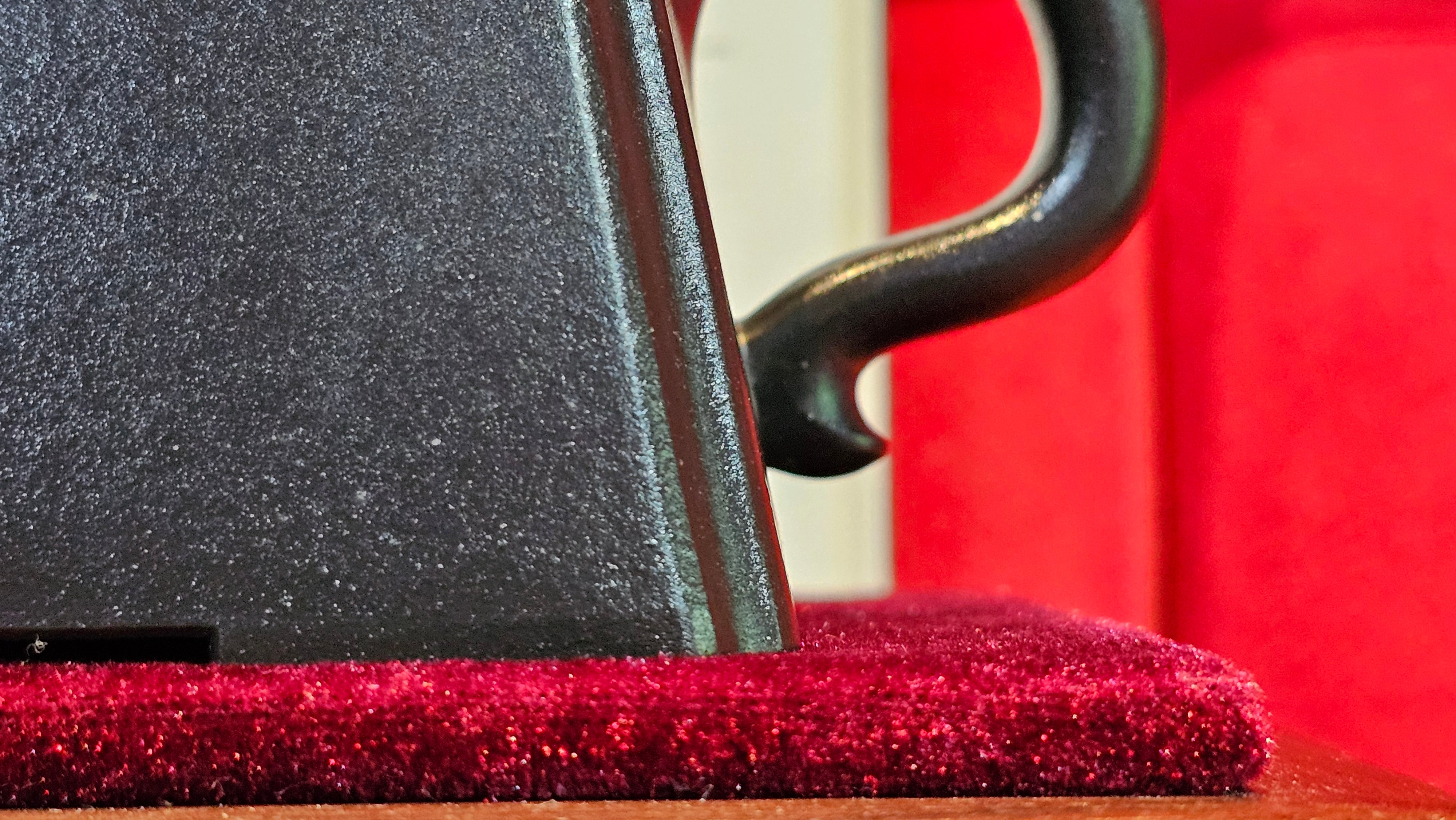 《风云之豹》"Feng Yun Zhi Bao", Di Cao Qing ~ Wu Hui Shao 底槽青~焐灰烧, 226.5ml, by L2A Senior Consummate Artist Yuan Hui 高级振兴技艺师兼高级工艺美术师～袁辉 ~ Congratulations to Mr A.A.! 1748hrs 21st Nov 2025, Port Franks! Canada🇨🇦!