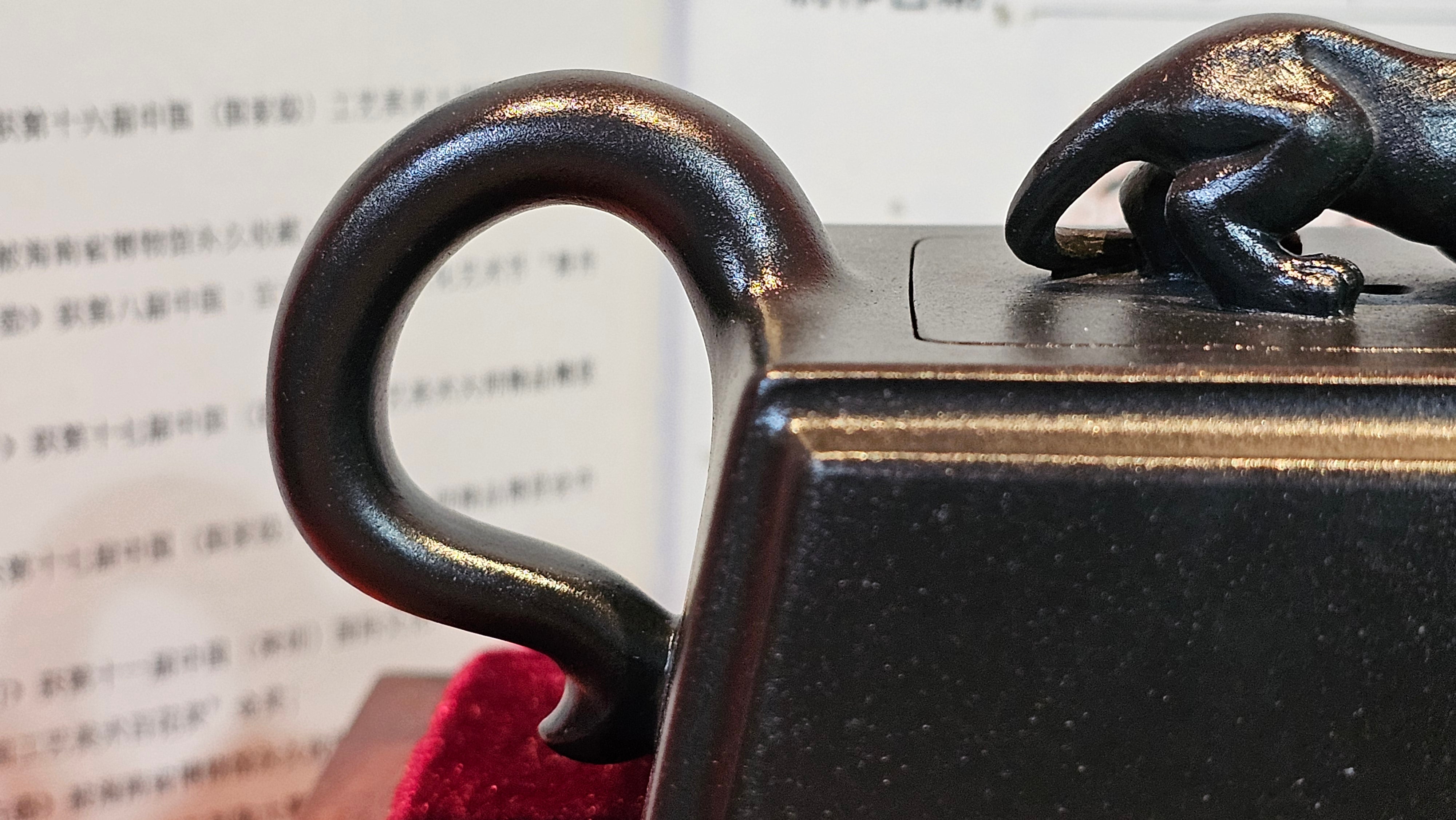 《风云之豹》"Feng Yun Zhi Bao", Di Cao Qing ~ Wu Hui Shao 底槽青~焐灰烧, 226.5ml, by L2A Senior Consummate Artist Yuan Hui 高级振兴技艺师兼高级工艺美术师～袁辉 ~ Congratulations to Mr A.A.! 1748hrs 21st Nov 2025, Port Franks! Canada🇨🇦!