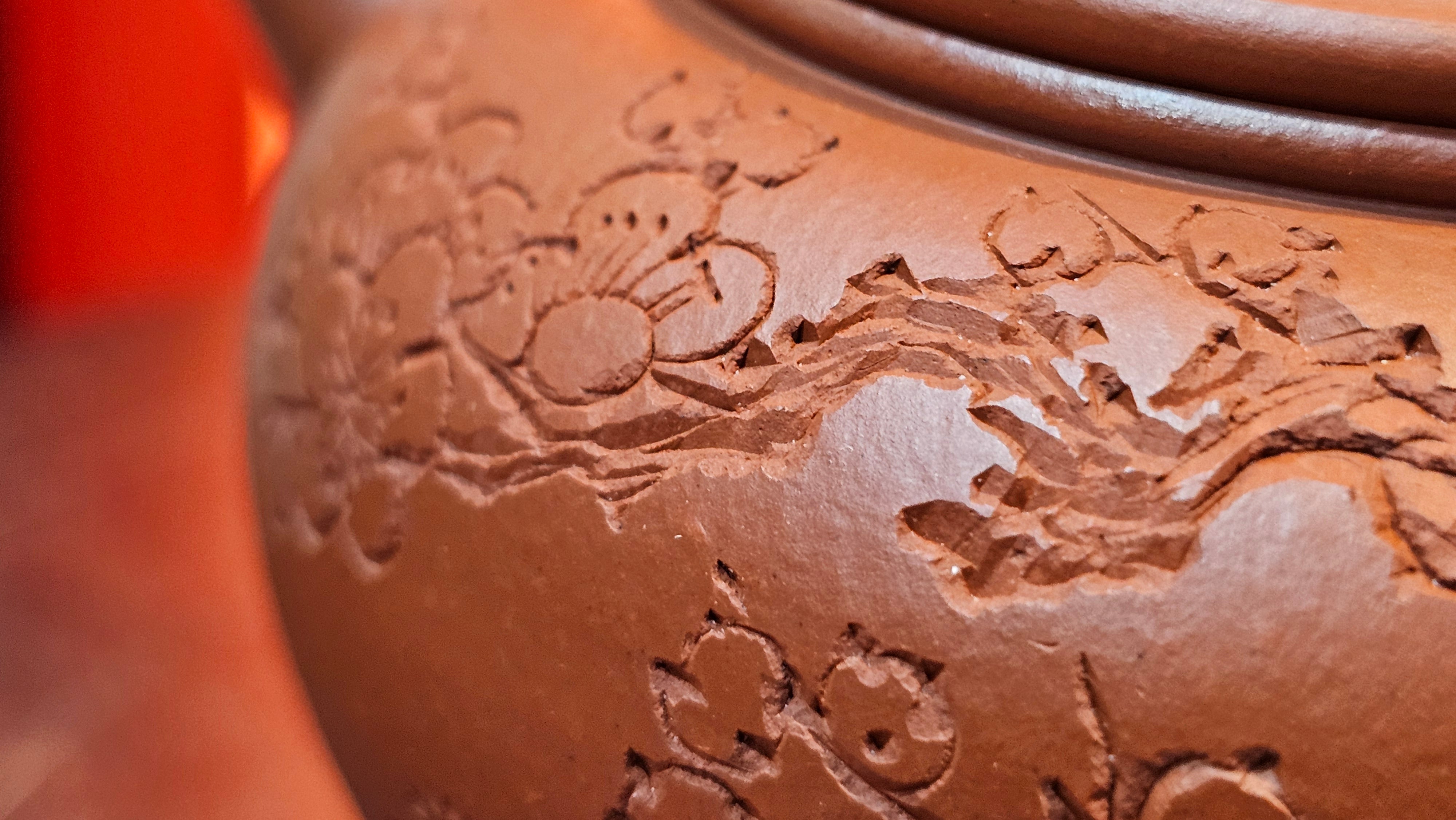 Shui Ping 水平, 152.3ml, Xiao Mei Yao Zhu Ni 小煤窑朱泥, by our Craftsman Chen Yue Fei 陈跃飞, Plum Blossoms Engraving by Craftsman Yi De Shu 一德书 ~ Congratulations to Ms A.J.! 1401hrs 18th Nov 2025, Esko! MN!