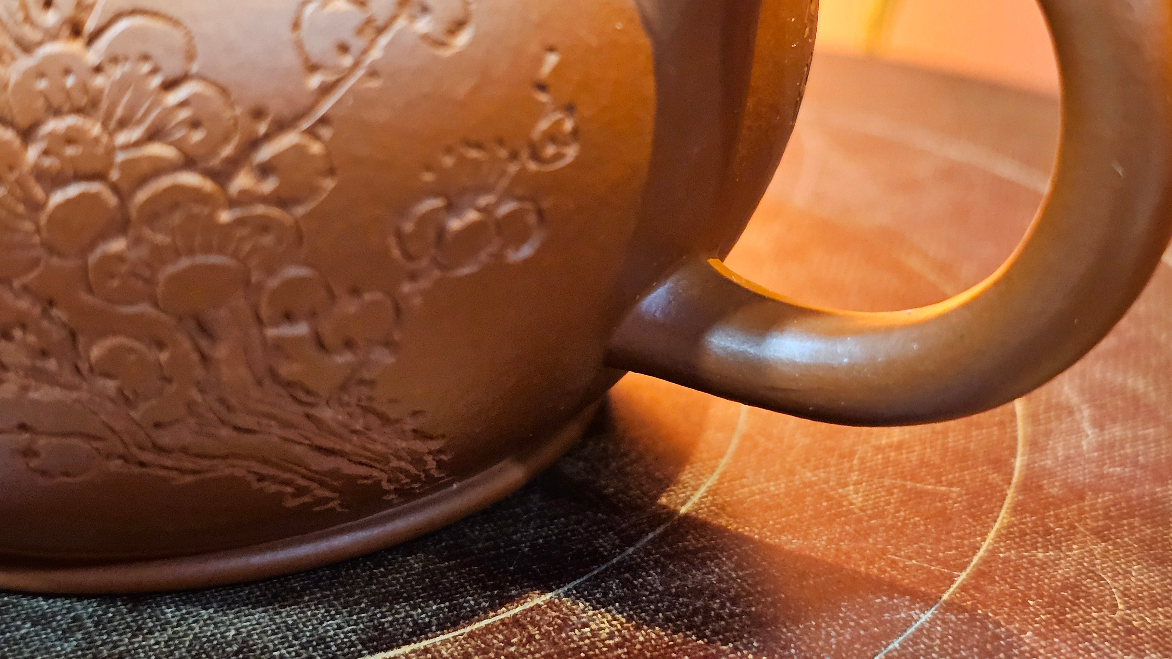 Shui Ping 水平, 152.3ml, Xiao Mei Yao Zhu Ni 小煤窑朱泥, by our Craftsman Chen Yue Fei 陈跃飞, Plum Blossoms Engraving by Craftsman Yi De Shu 一德书 ~ Congratulations to Ms A.J.! 1401hrs 18th Nov 2025, Esko! MN!