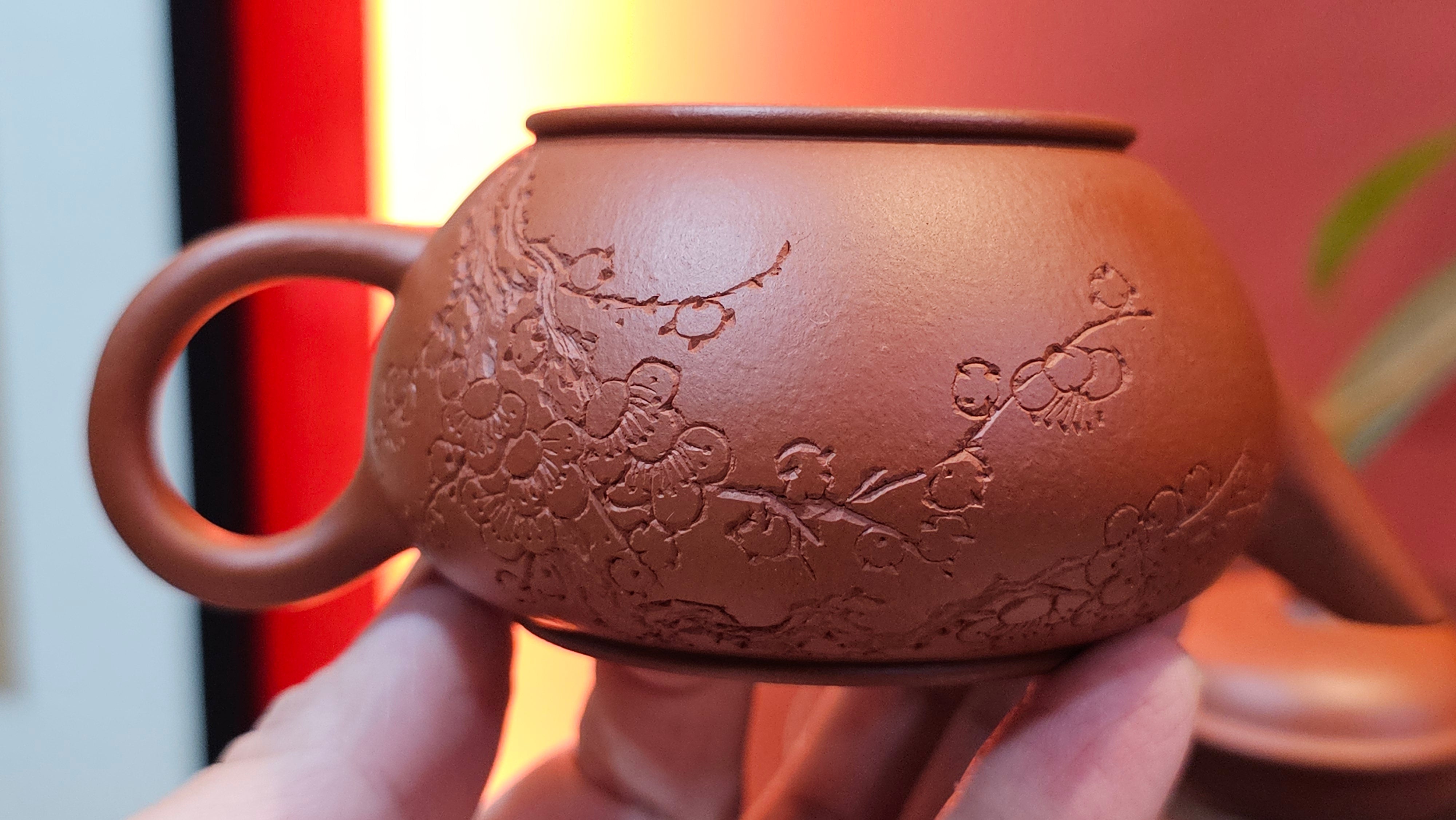 Shui Ping 水平, 152.3ml, Xiao Mei Yao Zhu Ni 小煤窑朱泥, by our Craftsman Chen Yue Fei 陈跃飞, Plum Blossoms Engraving by Craftsman Yi De Shu 一德书 ~ Congratulations to Ms A.J.! 1401hrs 18th Nov 2025, Esko! MN!