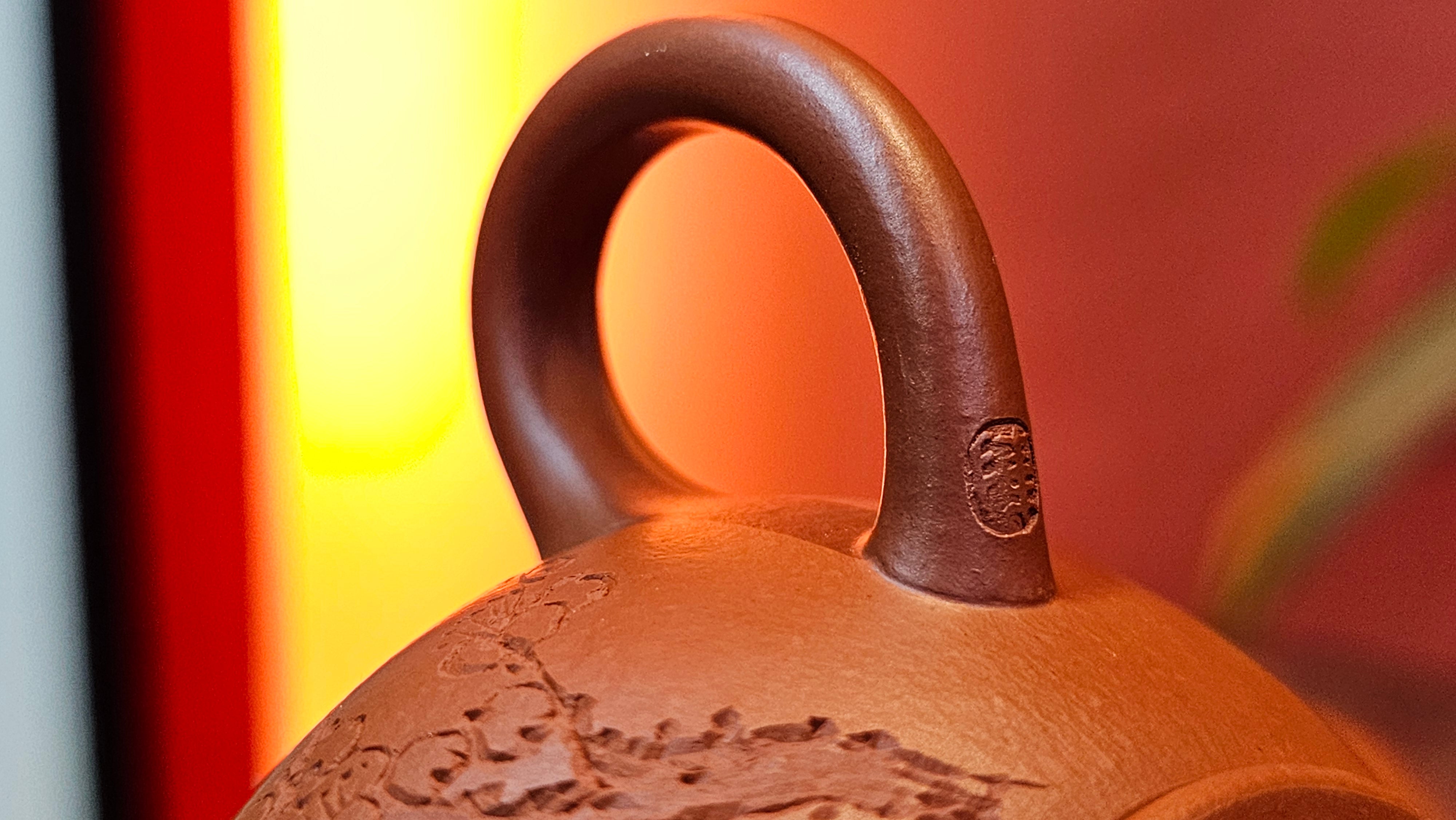 Shui Ping 水平, 152.3ml, Xiao Mei Yao Zhu Ni 小煤窑朱泥, by our Craftsman Chen Yue Fei 陈跃飞, Plum Blossoms Engraving by Craftsman Yi De Shu 一德书 ~ Congratulations to Ms A.J.! 1401hrs 18th Nov 2025, Esko! MN!