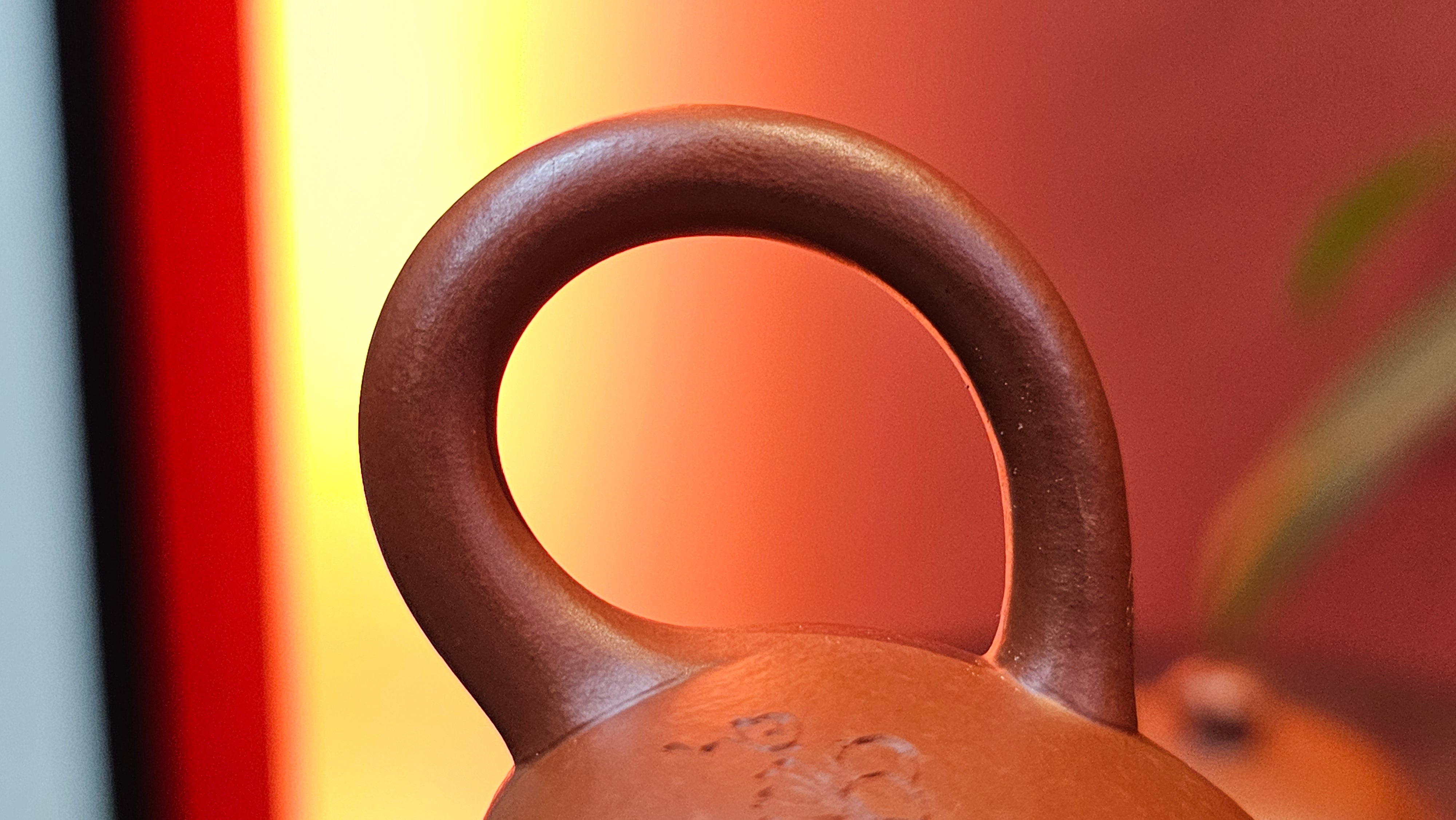 Shui Ping 水平, 152.3ml, Xiao Mei Yao Zhu Ni 小煤窑朱泥, by our Craftsman Chen Yue Fei 陈跃飞, Plum Blossoms Engraving by Craftsman Yi De Shu 一德书 ~ Congratulations to Ms A.J.! 1401hrs 18th Nov 2025, Esko! MN!