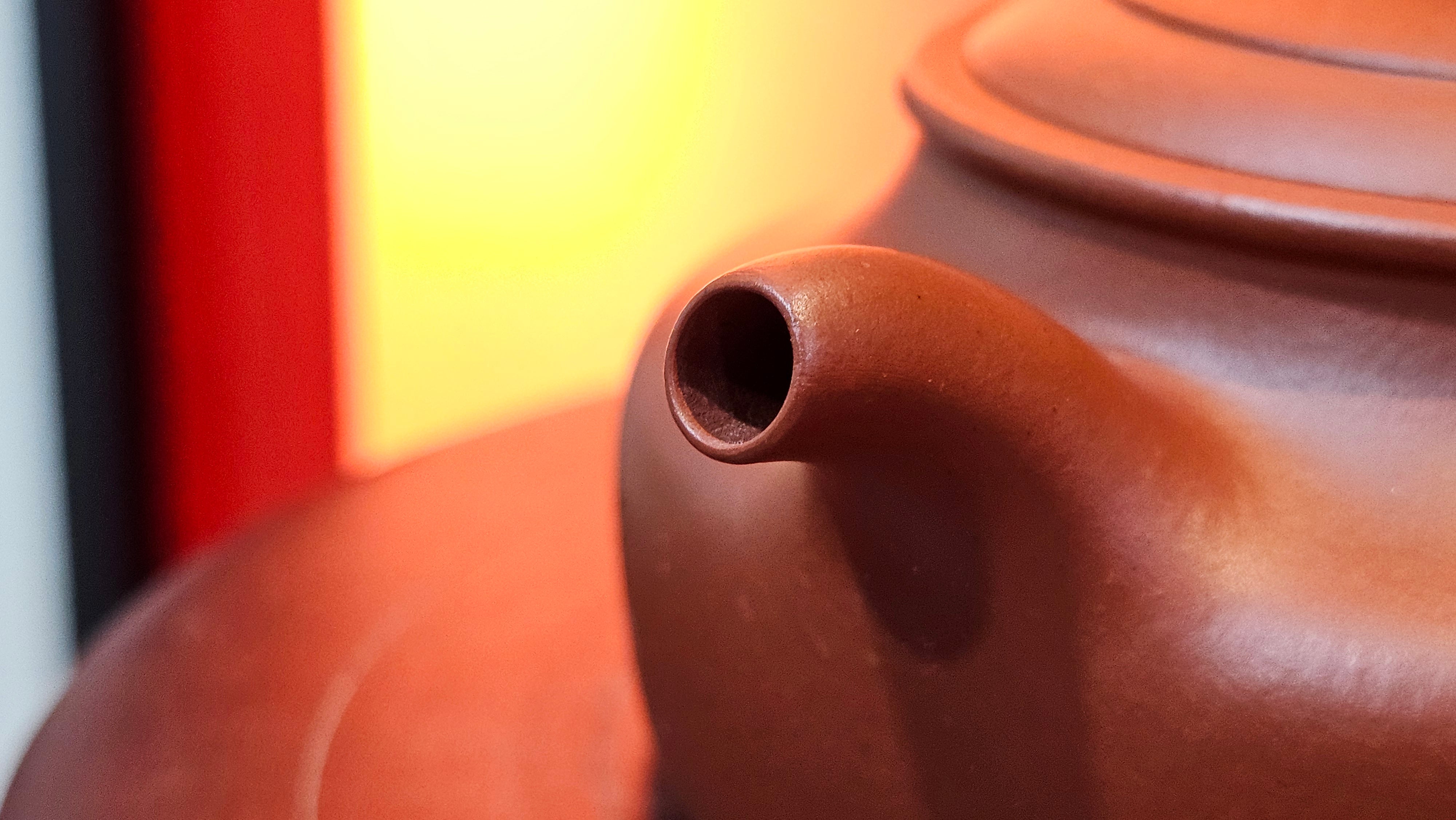 Hua Ting 华庭, 214.9ml (complex, large: 14cm long, 10cm wide), Xiao Mei Yao Zhu Ni 小煤窑朱泥,  by Craftsman Chen Yue Fei 陈跃飞, Engraving by Craftsman Yi De Shu 一德书 ~!Congratulations to Mr L.C.! 2158hrs 28th Nov 2025, Taylors! SC!