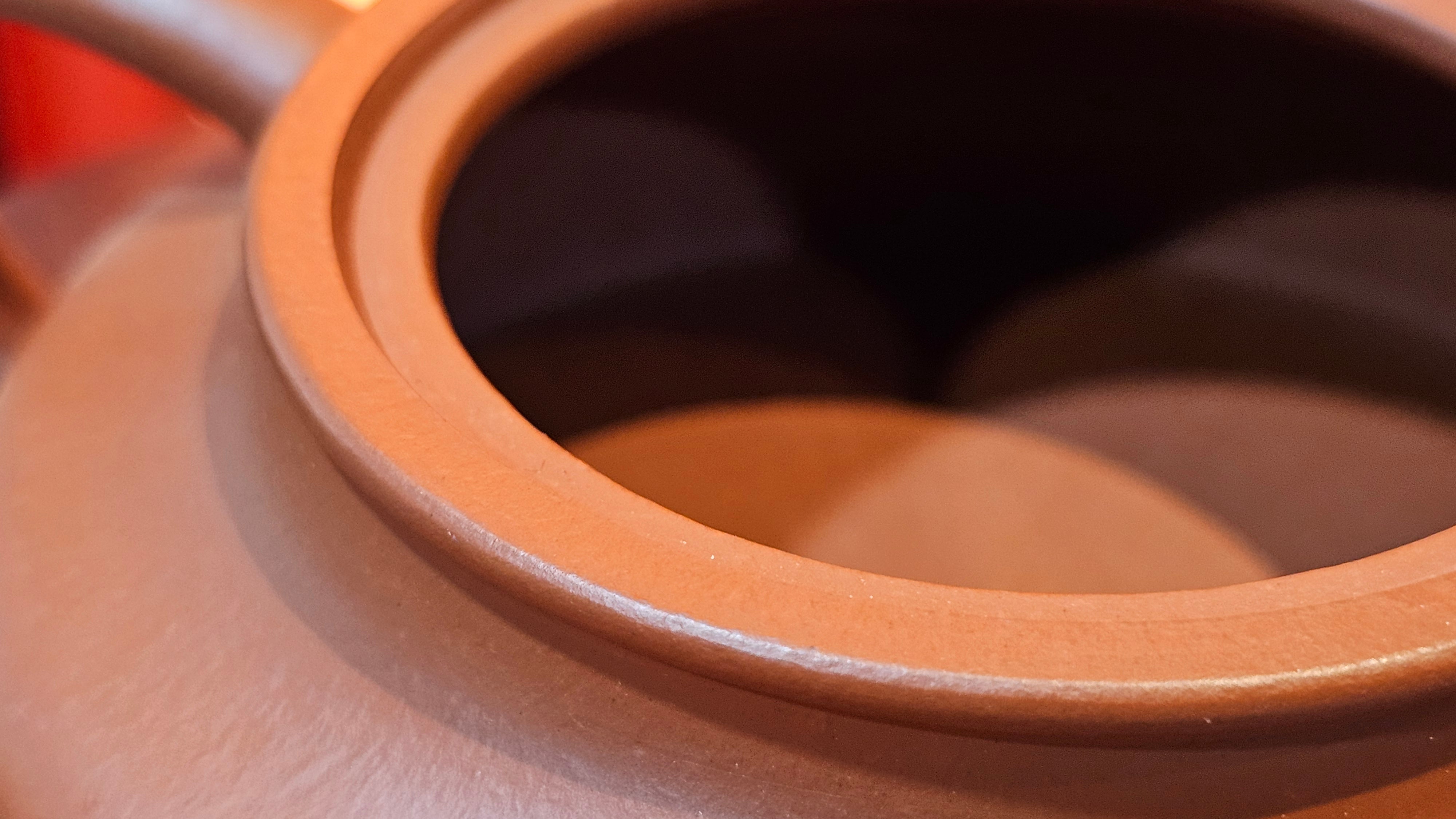 Hua Ting 华庭, 214.9ml (complex, large: 14cm long, 10cm wide), Xiao Mei Yao Zhu Ni 小煤窑朱泥,  by Craftsman Chen Yue Fei 陈跃飞, Engraving by Craftsman Yi De Shu 一德书 ~!Congratulations to Mr L.C.! 2158hrs 28th Nov 2025, Taylors! SC!