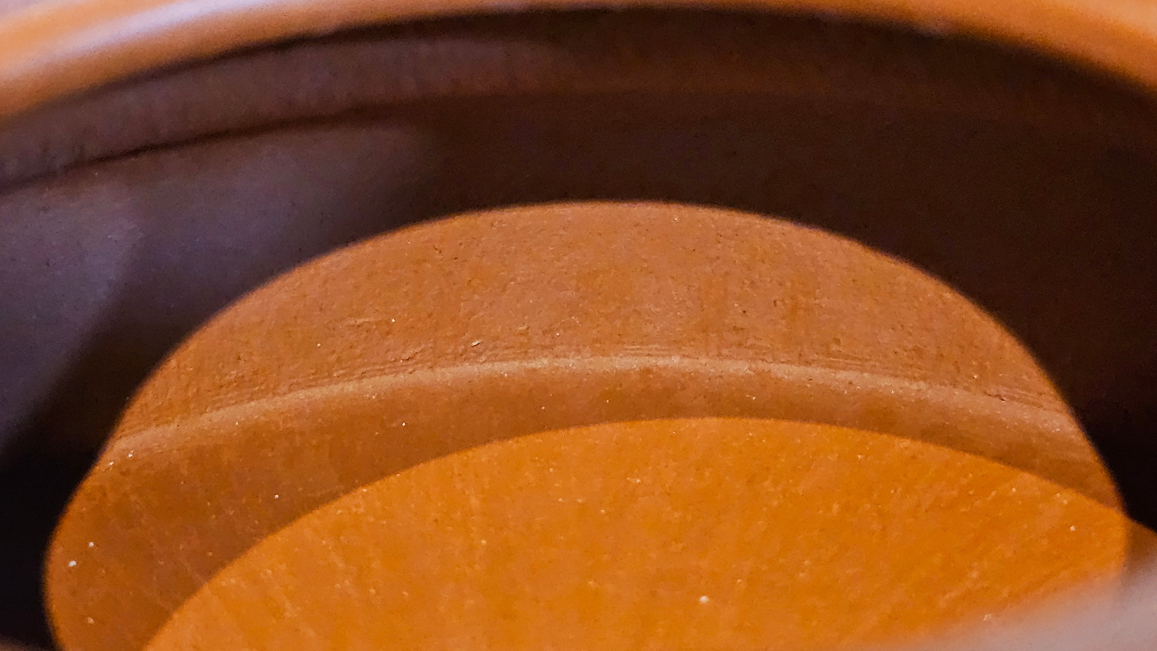 Hua Ting 华庭, 214.9ml (complex, large: 14cm long, 10cm wide), Xiao Mei Yao Zhu Ni 小煤窑朱泥,  by Craftsman Chen Yue Fei 陈跃飞, Engraving by Craftsman Yi De Shu 一德书 ~!Congratulations to Mr L.C.! 2158hrs 28th Nov 2025, Taylors! SC!