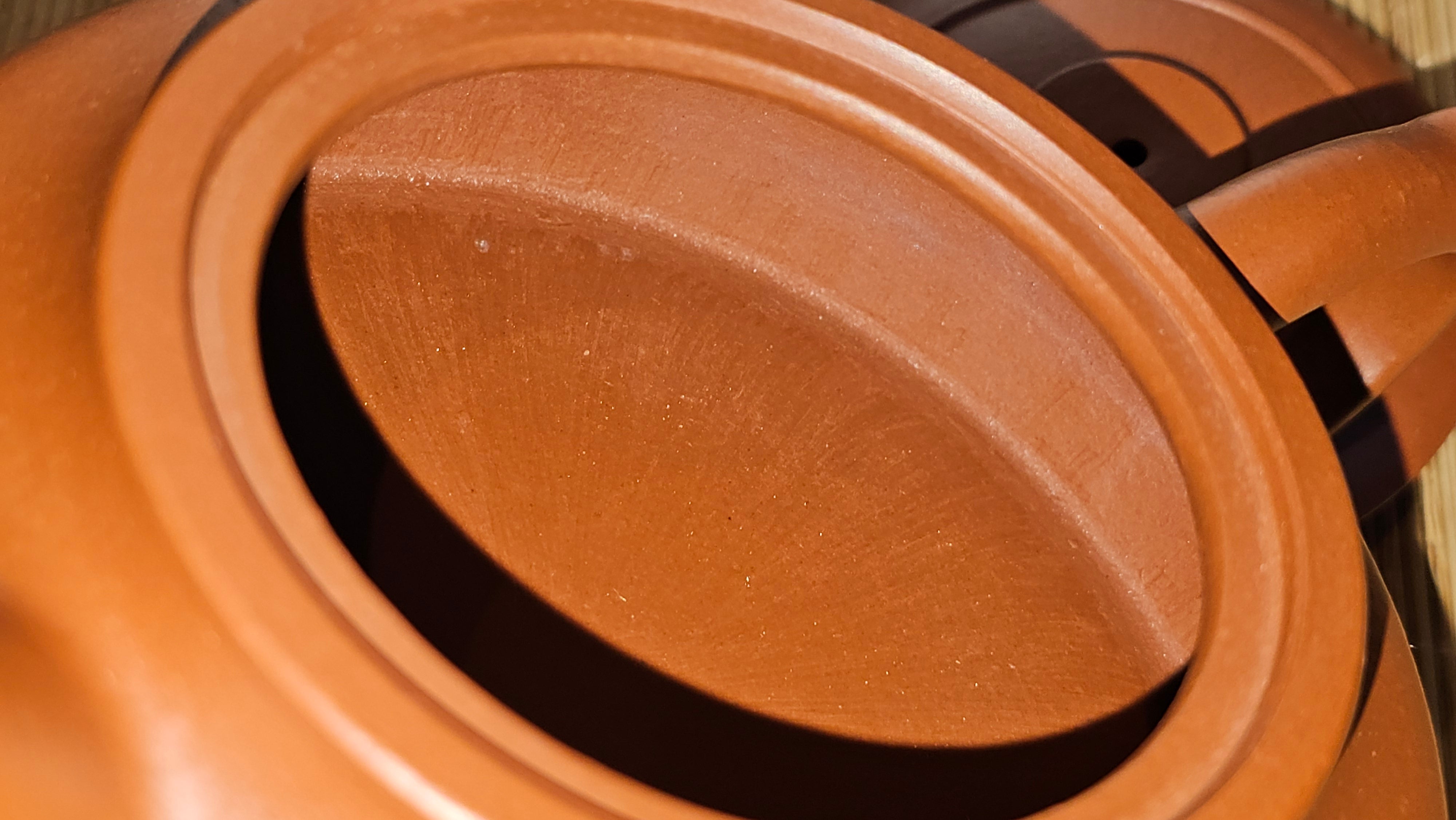 Hua Ting 华庭, 214.9ml (complex, large: 14cm long, 10cm wide), Xiao Mei Yao Zhu Ni 小煤窑朱泥,  by Craftsman Chen Yue Fei 陈跃飞, Engraving by Craftsman Yi De Shu 一德书 ~!Congratulations to Mr L.C.! 2158hrs 28th Nov 2025, Taylors! SC!