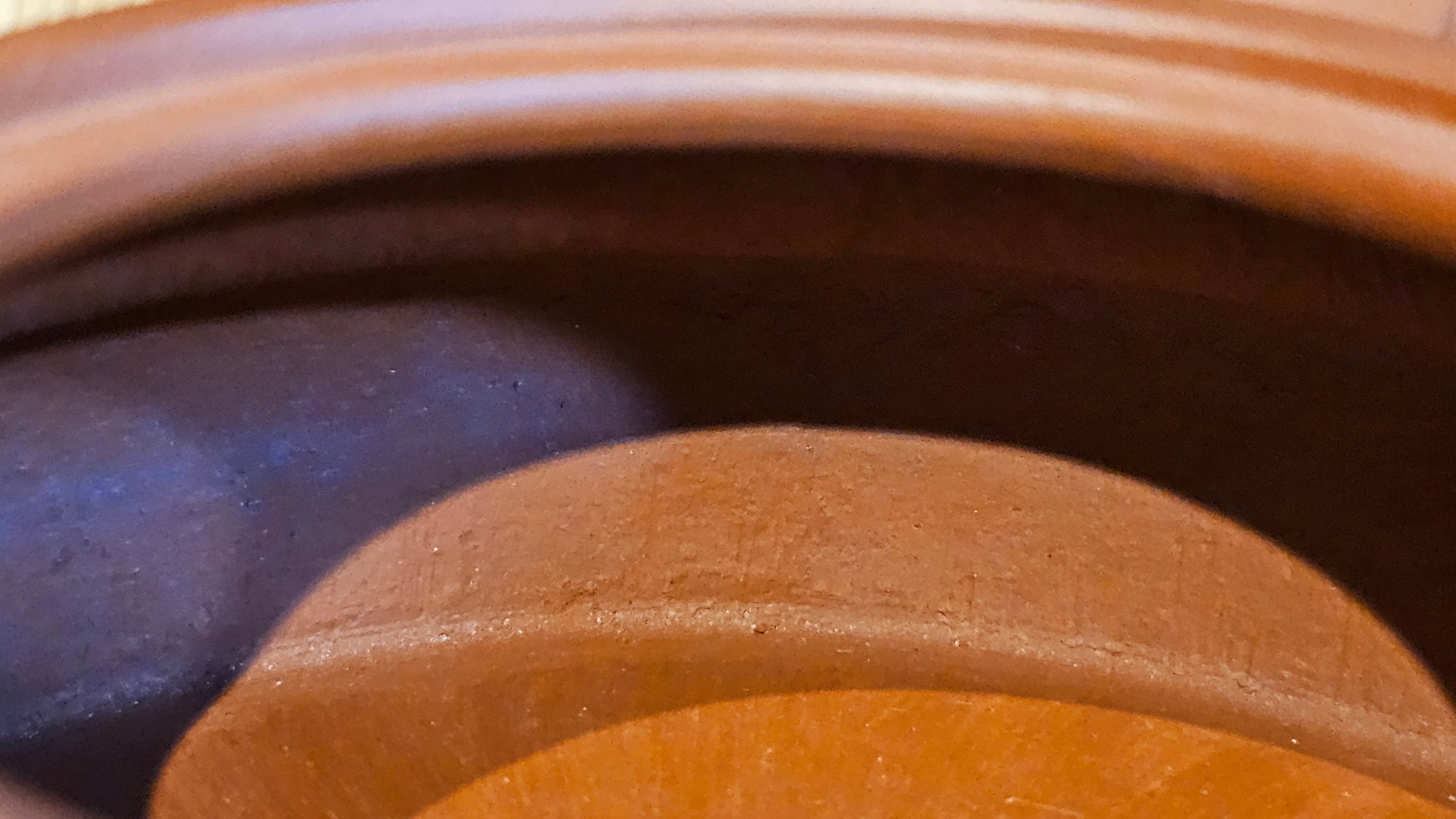 Hua Ting 华庭, 214.9ml (complex, large: 14cm long, 10cm wide), Xiao Mei Yao Zhu Ni 小煤窑朱泥,  by Craftsman Chen Yue Fei 陈跃飞, Engraving by Craftsman Yi De Shu 一德书 ~!Congratulations to Mr L.C.! 2158hrs 28th Nov 2025, Taylors! SC!