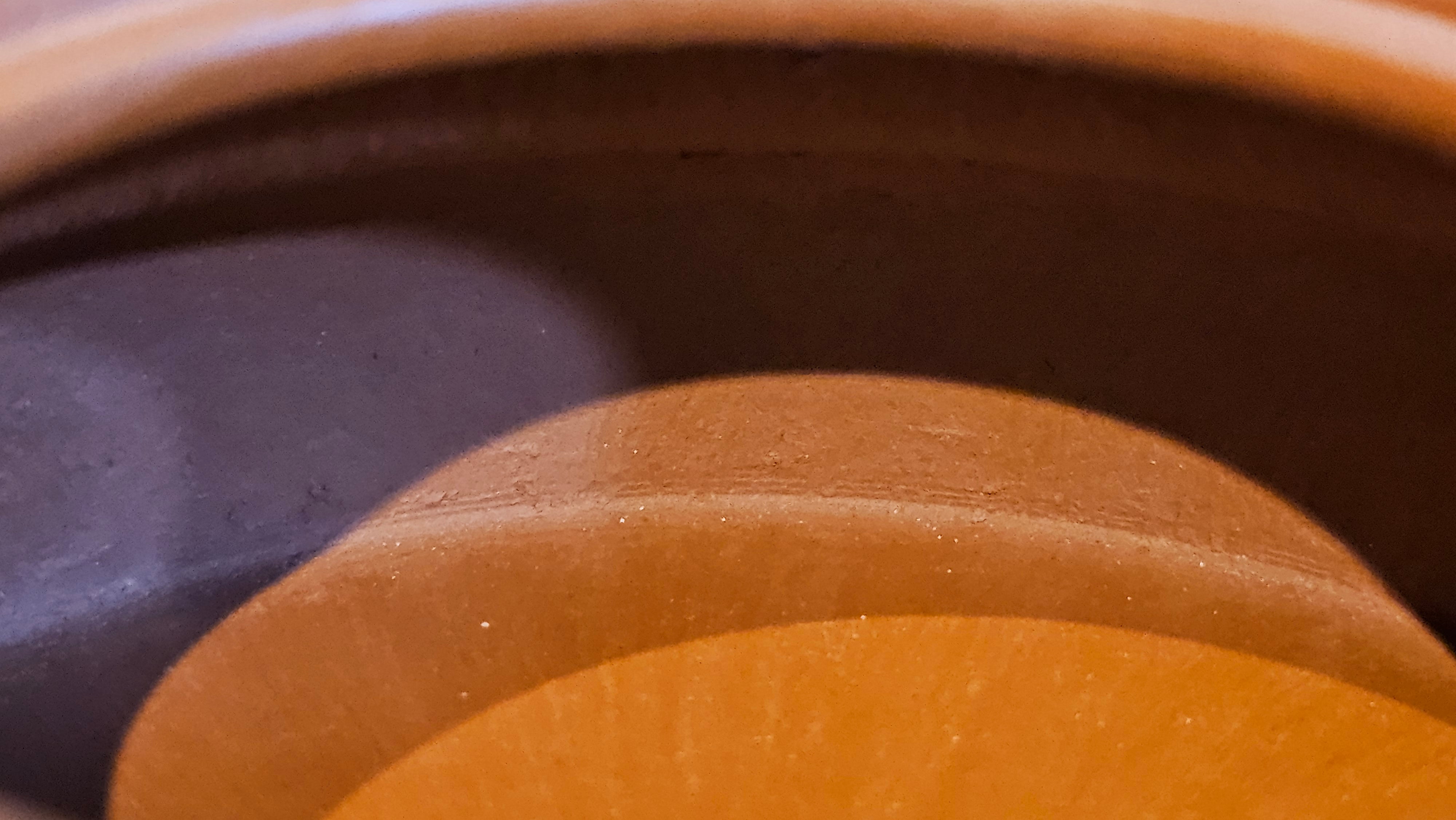 Hua Ting 华庭, 214.9ml (complex, large: 14cm long, 10cm wide), Xiao Mei Yao Zhu Ni 小煤窑朱泥,  by Craftsman Chen Yue Fei 陈跃飞, Engraving by Craftsman Yi De Shu 一德书 ~!Congratulations to Mr L.C.! 2158hrs 28th Nov 2025, Taylors! SC!