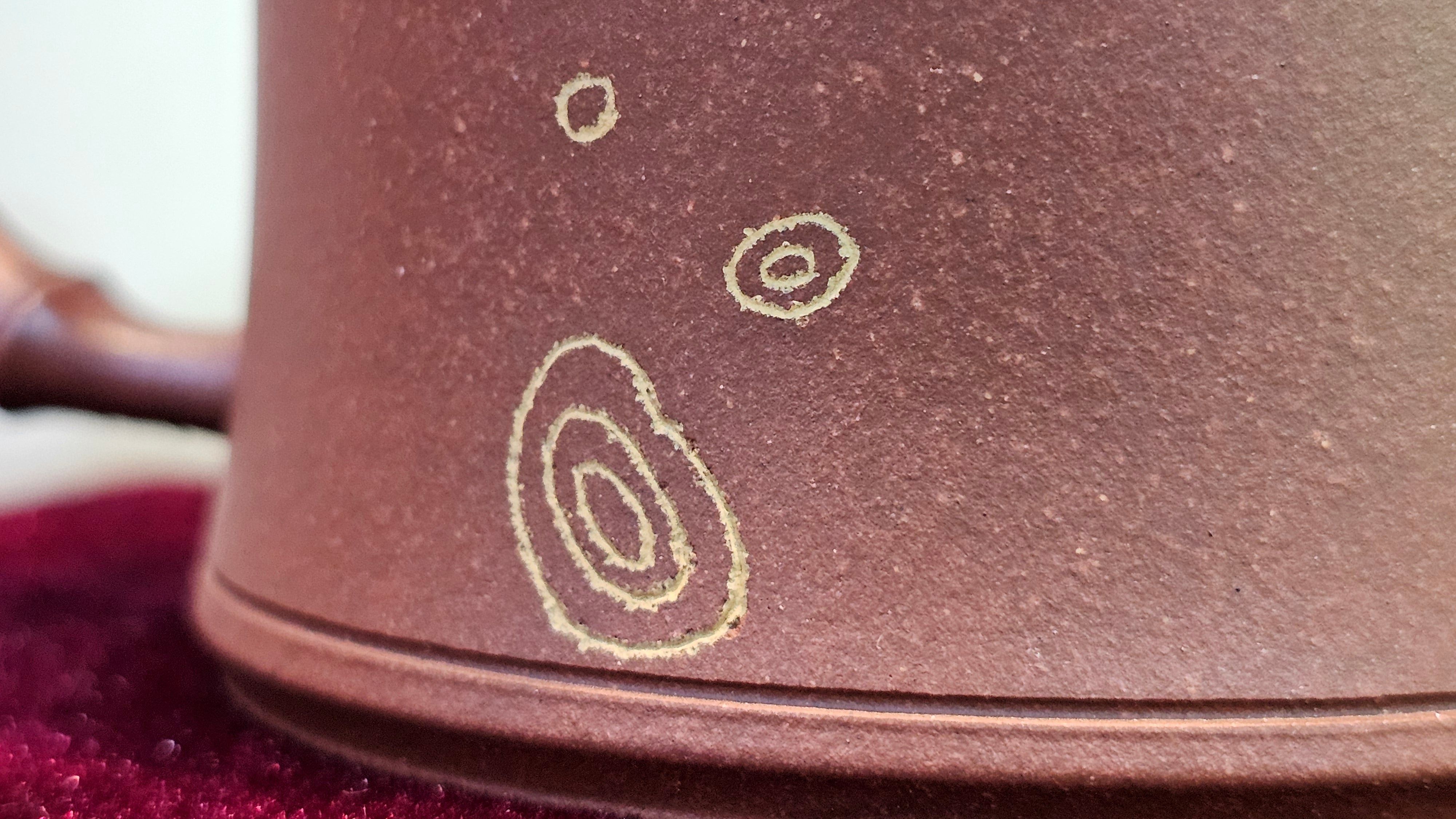 《湘妃竹段》"Xiang Fei Zhu Duan", 244.8ml, Di Cao Qing Zi Ni with Duan Ni Clay embellishments for the characteristic "Xiang Fei Bamboo" Patterns, by L4 Assoc Master Yu Chun Lei 俞春雷 ~!Congratulations to Kungfu Master J.G.! 1122hrs 23rd Nov 2025, New Orleans! LA!